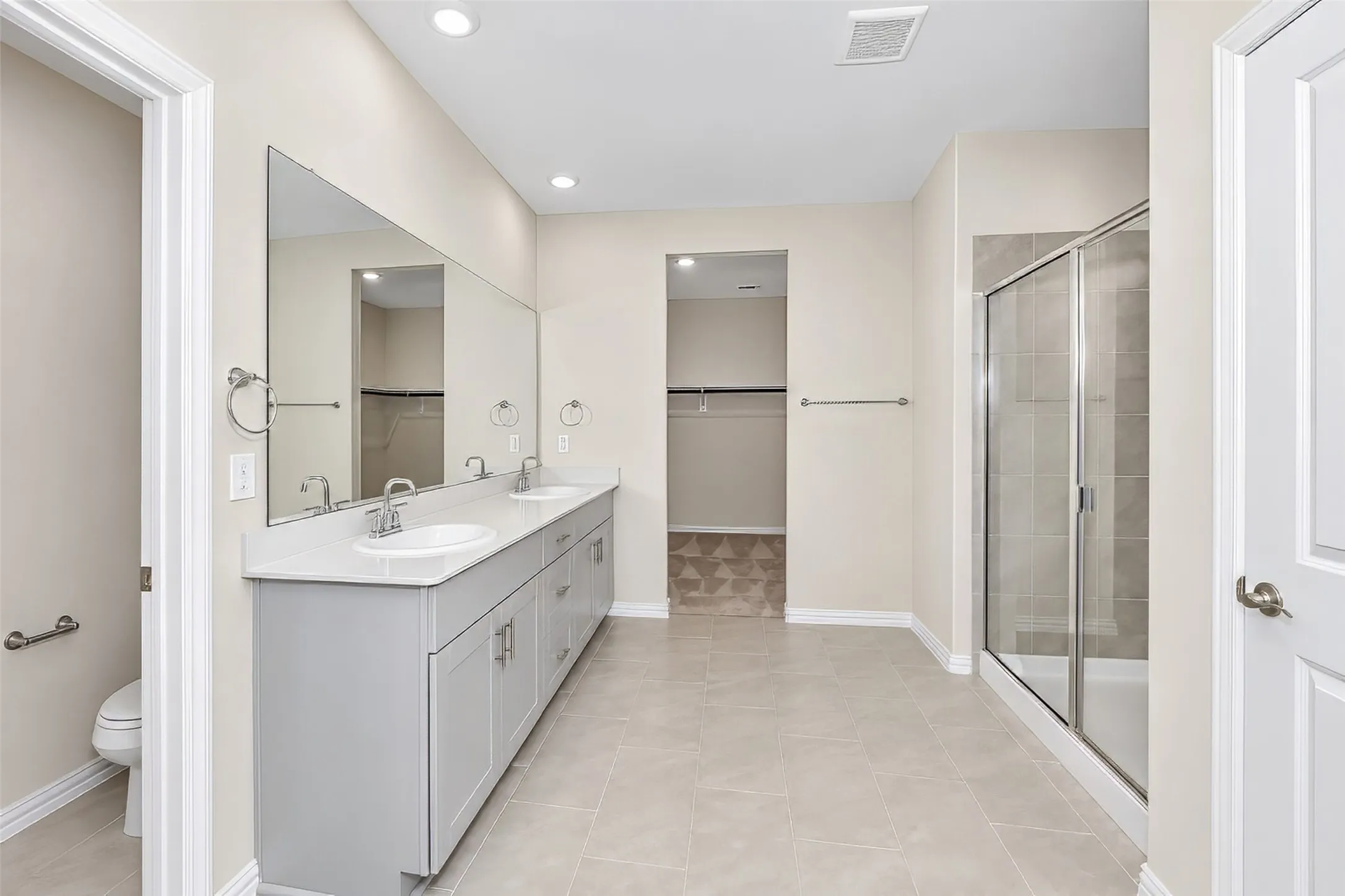Single Family Residence For Rent in Tarrant County , 2148 Bellatrix Drive, Haslet, Texas 76052, 4 Bedroom, 4 Bathroom, Garage spaces, 3,122 Sqft, built in 2021, mls#21407085, Real Estate Agent in Haslet, Homes For Rent in Tarrant county, Homes For Rent in Haslet, Realtor in Haslet Texas, Real Estate Brokerage Independent Realty Texas, Luminita Cordes Realtor