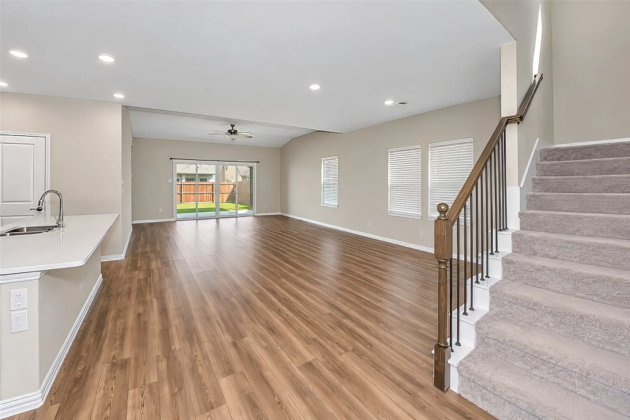 Single Family Residence For Rent in Tarrant County , 2148 Bellatrix Drive, Haslet, Texas 76052, 4 Bedroom, 4 Bathroom, Garage spaces, 3,122 Sqft, built in 2021, mls#21407085, Real Estate Agent in Haslet, Homes For Rent in Tarrant county, Homes For Rent in Haslet, Realtor in Haslet Texas, Real Estate Brokerage Independent Realty Texas, Luminita Cordes Realtor