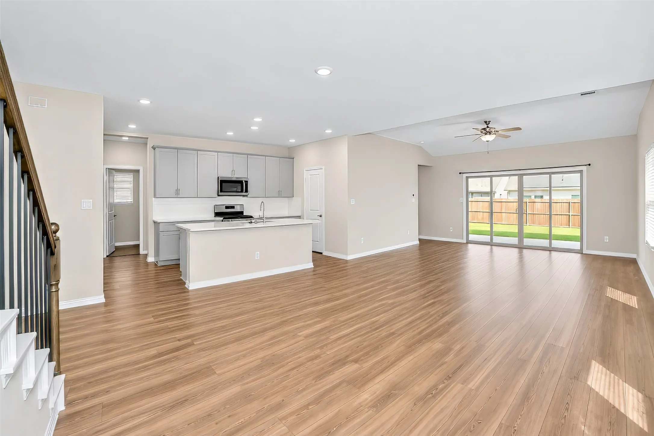 Single Family Residence For Rent in Tarrant County , 2148 Bellatrix Drive, Haslet, Texas 76052, 4 Bedroom, 4 Bathroom, Garage spaces, 3,122 Sqft, built in 2021, mls#21407085, Real Estate Agent in Haslet, Homes For Rent in Tarrant county, Homes For Rent in Haslet, Realtor in Haslet Texas, Real Estate Brokerage Independent Realty Texas, Luminita Cordes Realtor