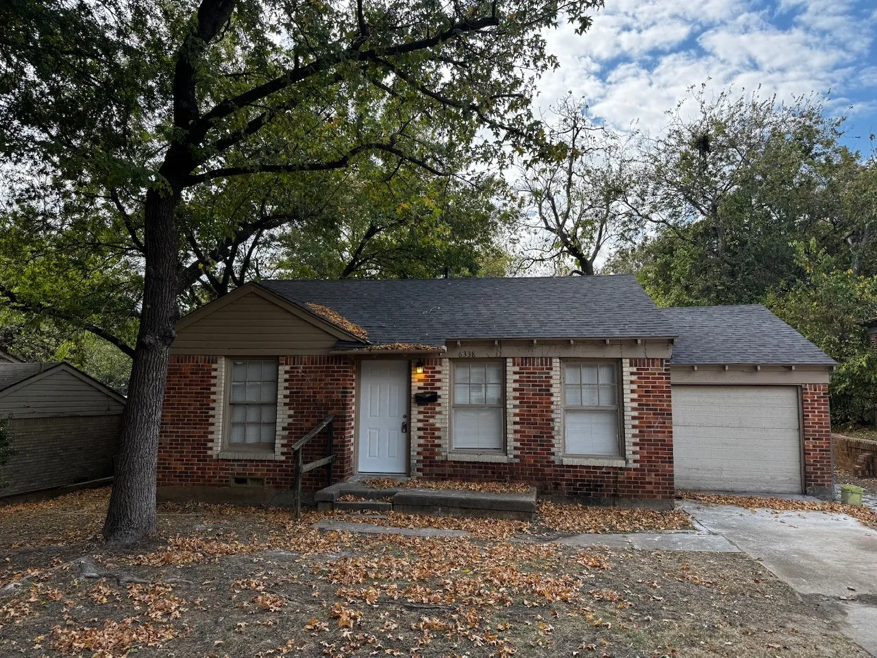 Single Family Residence For Rent in Dallas County , 6338 Belgrade Avenue, Dallas, Texas 75227, 3 Bedroom, 2 Bathroom, 1 Garage spaces, 822 Sqft, built in 1948, mls#21408219, Real Estate Agent in Dallas, Homes For Rent in Dallas county, Homes For Rent in Dallas, Realtor in Dallas Texas, Real Estate Brokerage Independent Realty Texas, Luminita Cordes Realtor