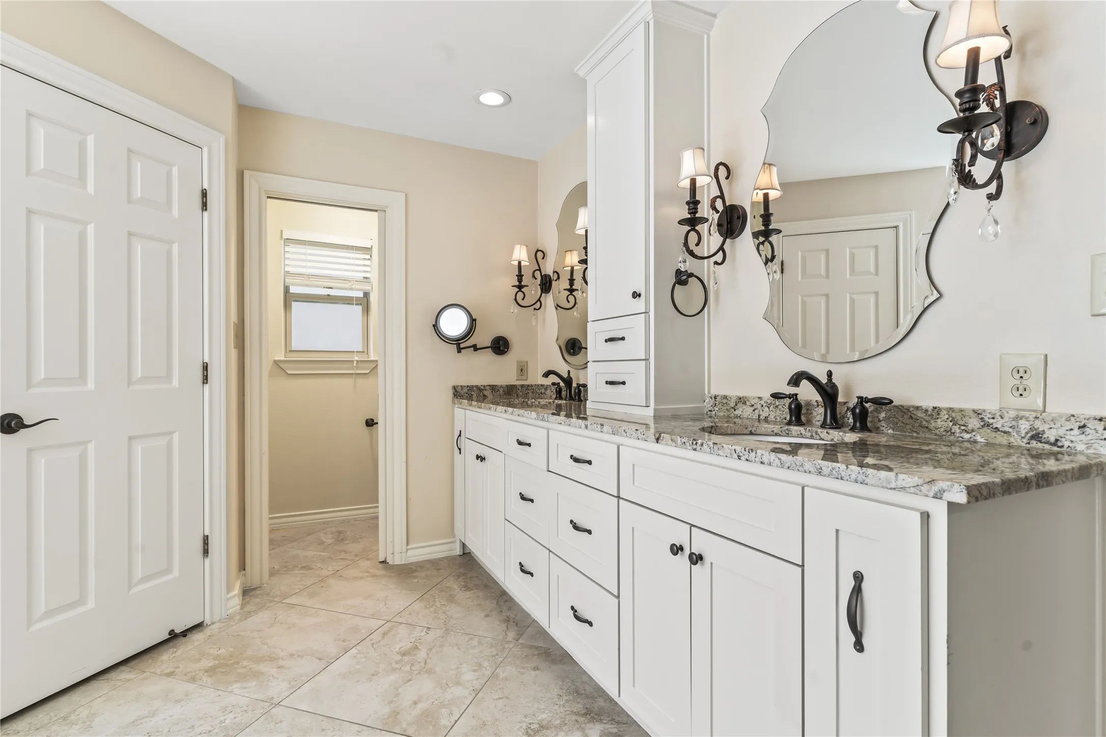 Single Family Residence For Sale in Dallas County , 6423 Ridgemont Drive, Dallas, Texas 75214, 5 Bedroom, 4 Bathroom, 2 Garage spaces, 3,792 Sqft, built in 1985, mls#21403850, Real Estate Agent in Dallas, Homes For Sale in Dallas county, Homes For Sale in Dallas, Realtor in Dallas Texas, Real Estate Brokerage Independent Realty Texas, Luminita Cordes Realtor