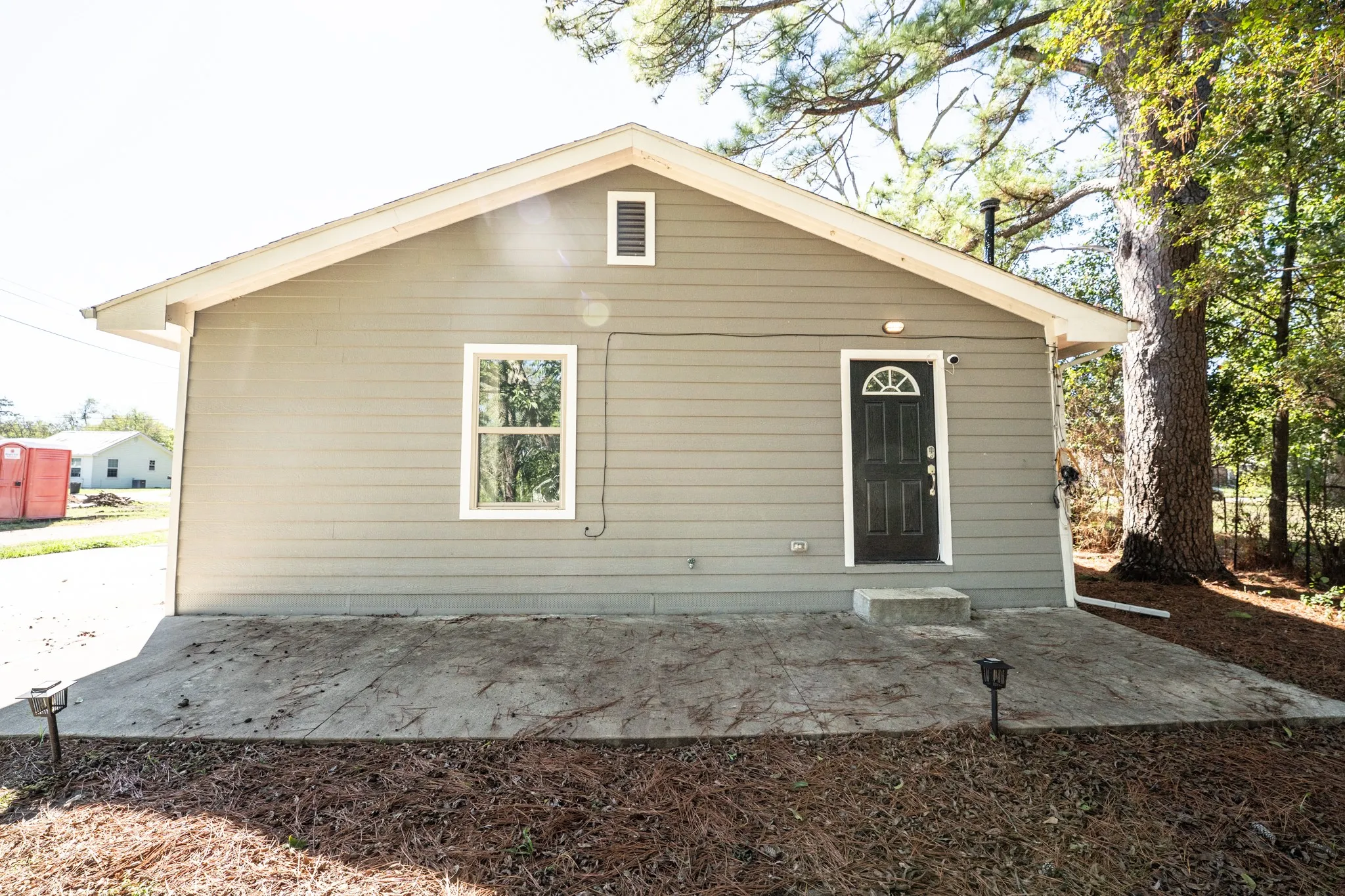 Single Family Residence For Sale in Hopkins County , 510 Woodlawn Street, Sulphur Springs, Texas 75482, 3 Bedroom, 2 Bathroom, Garage spaces, 1,347 Sqft, built in 1940, mls#21406825, Real Estate Agent in Sulphur Springs, Homes For Sale in Hopkins county, Homes For Sale in Sulphur Springs, Realtor in Sulphur Springs Texas, Real Estate Brokerage Independent Realty Texas, Luminita Cordes Realtor