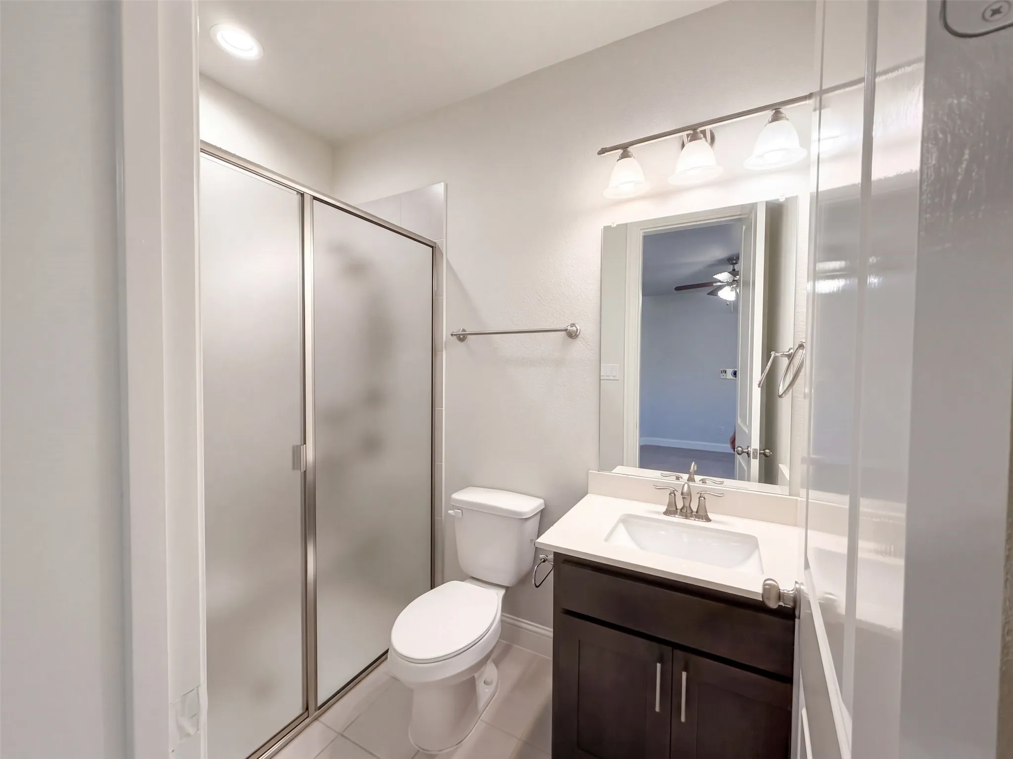 Single Family Residence For Sale in Ellis County , 1505 Hudson Drive, Ennis, Texas 75119, 5 Bedroom, 5 Bathroom, 3 Garage spaces, 4,252 Sqft, built in 2018, mls#21407567, Real Estate Agent in Ennis, Homes For Sale in Ellis county, Homes For Sale in Ennis, Realtor in Ennis Texas, Real Estate Brokerage Independent Realty Texas, Luminita Cordes Realtor