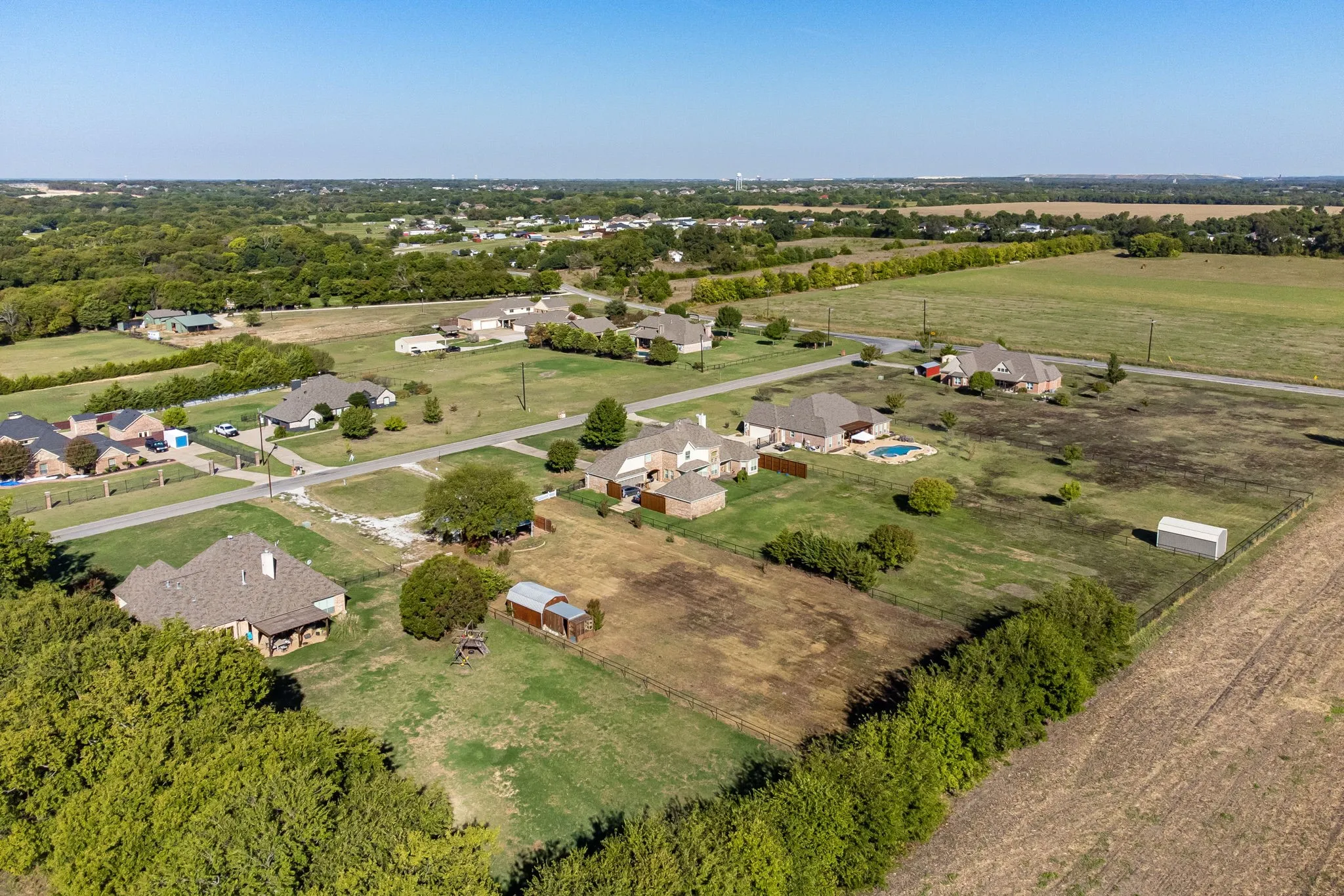 Single Family Residence For Sale in Collin County , 4344 COUNTY ROAD 463, Princeton, Texas 75407, 1 Bedroom, 1 Bathroom, Garage spaces, 864 Sqft, built in 1997, mls#21407228, Real Estate Agent in Princeton, Homes For Sale in Collin county, Homes For Sale in Princeton, Realtor in Princeton Texas, Real Estate Brokerage Independent Realty Texas, Luminita Cordes Realtor