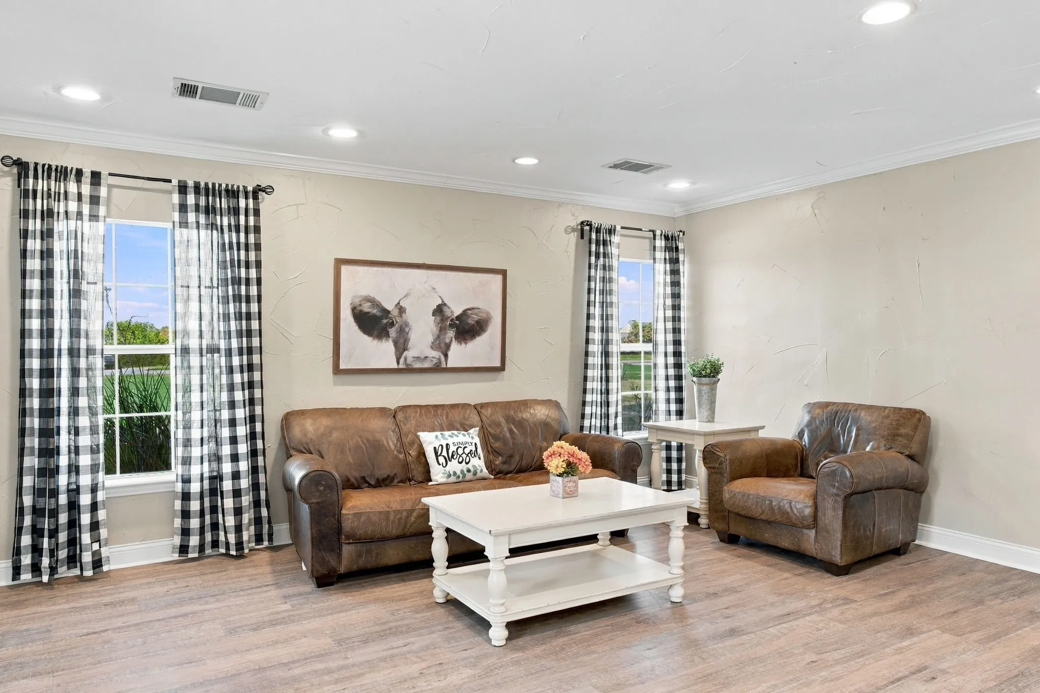 Single Family Residence For Sale in Collin County , 4344 COUNTY ROAD 463, Princeton, Texas 75407, 1 Bedroom, 1 Bathroom, Garage spaces, 864 Sqft, built in 1997, mls#21407228, Real Estate Agent in Princeton, Homes For Sale in Collin county, Homes For Sale in Princeton, Realtor in Princeton Texas, Real Estate Brokerage Independent Realty Texas, Luminita Cordes Realtor