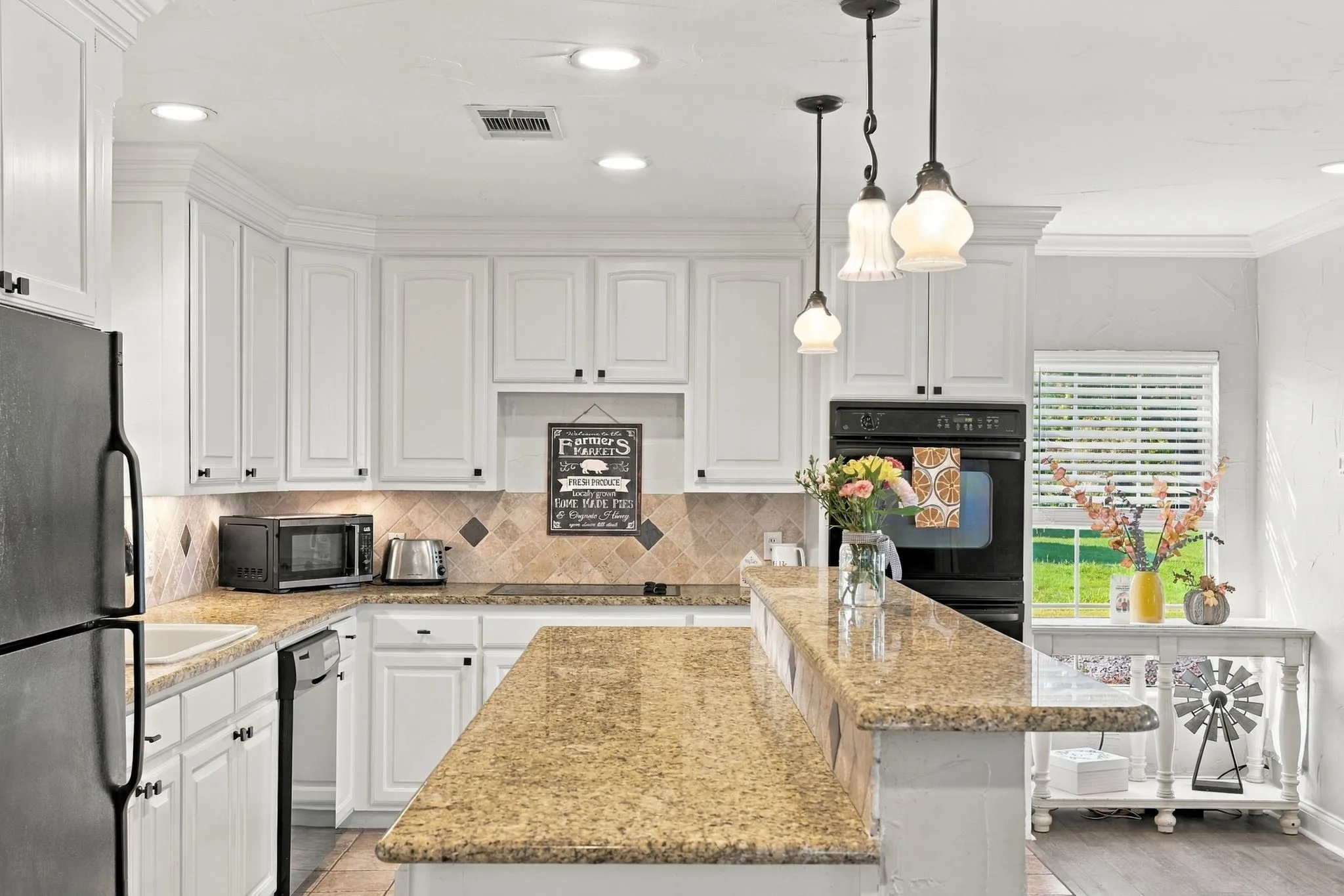 Single Family Residence For Sale in Collin County , 4344 COUNTY ROAD 463, Princeton, Texas 75407, 1 Bedroom, 1 Bathroom, Garage spaces, 864 Sqft, built in 1997, mls#21407228, Real Estate Agent in Princeton, Homes For Sale in Collin county, Homes For Sale in Princeton, Realtor in Princeton Texas, Real Estate Brokerage Independent Realty Texas, Luminita Cordes Realtor