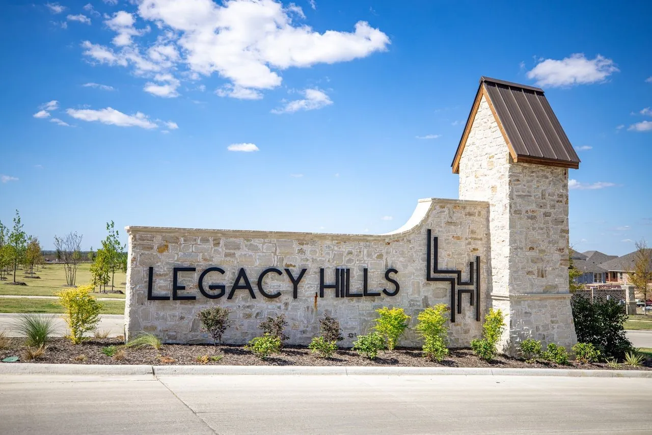 Single Family Residence For Sale in Collin County , 2709 Travis Street, Celina, Texas 75009, 4 Bedroom, 4 Bathroom, 2 Garage spaces, 3,504 Sqft, built in 2026, mls#21399913, Real Estate Agent in Celina, Homes For Sale in Collin county, Homes For Sale in Celina, Realtor in Celina Texas, Real Estate Brokerage Independent Realty Texas, Luminita Cordes Realtor