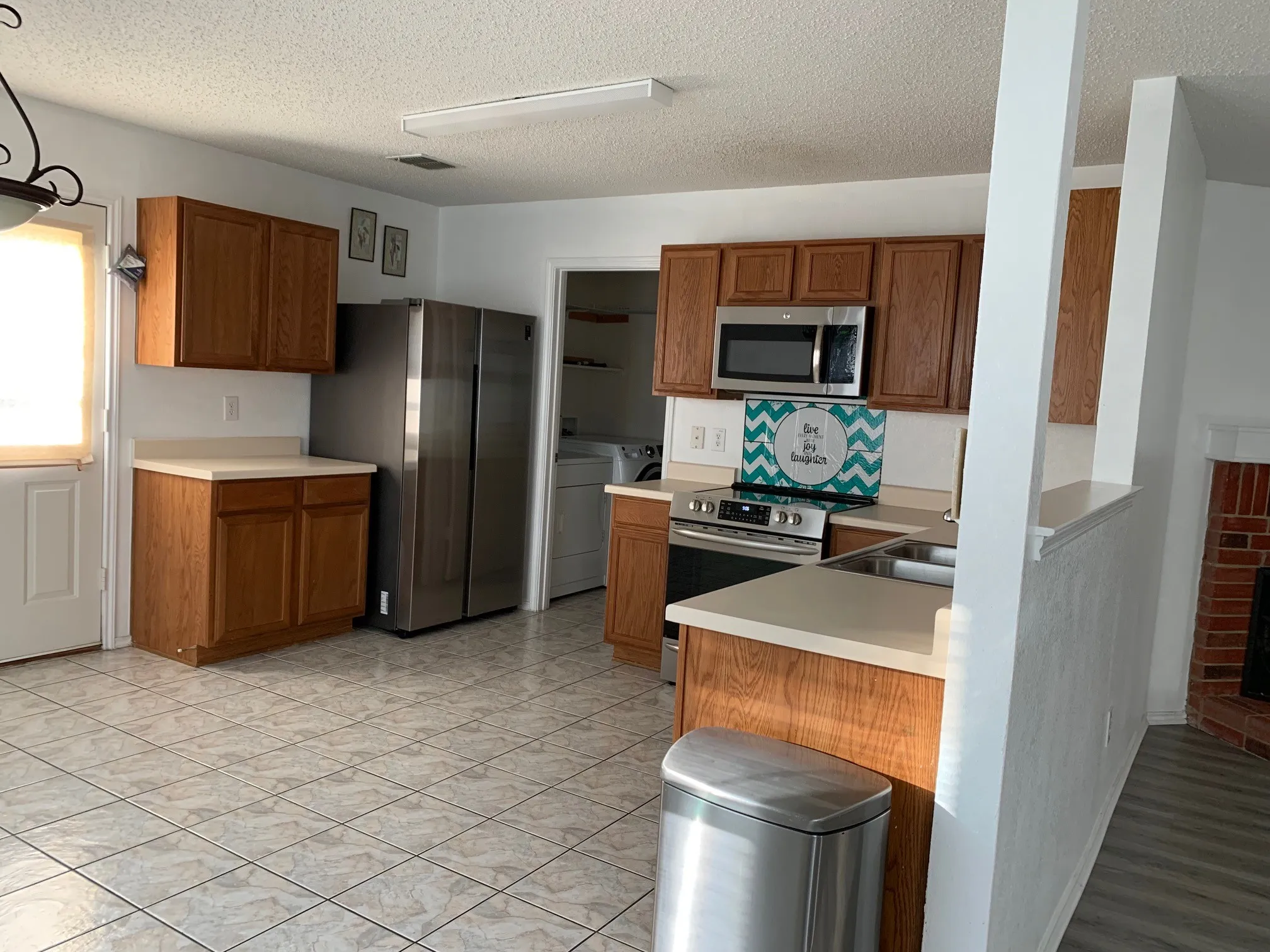 Updated photo of no furnishings