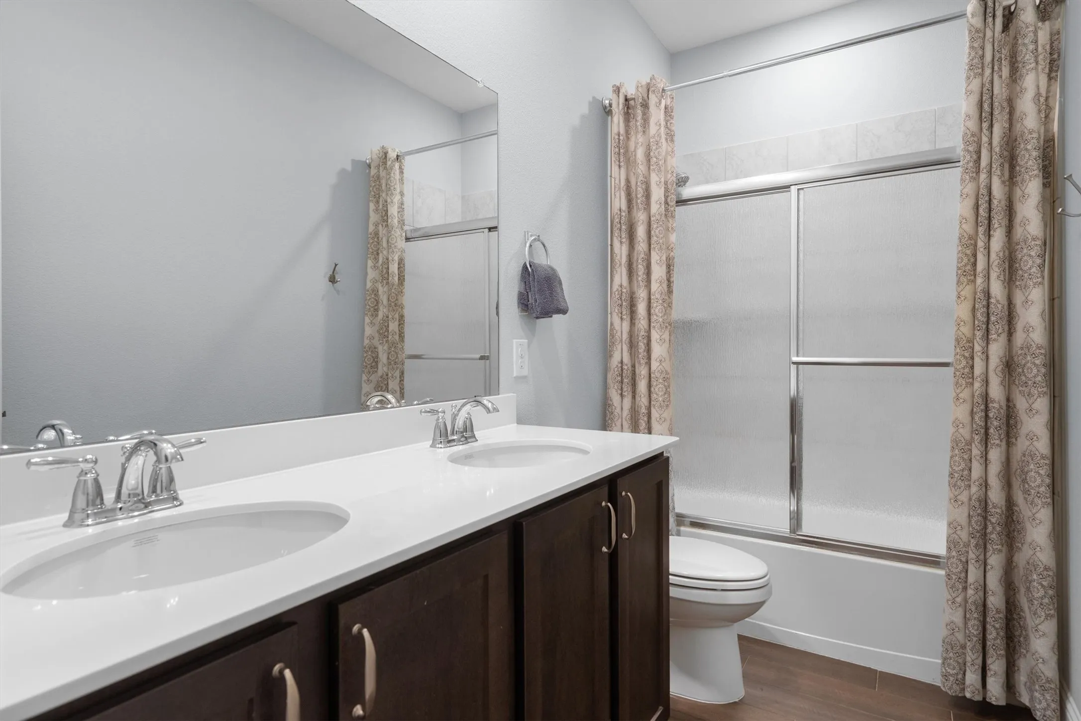 Single Family Residence For Sale in Denton County , 11416 Blaze Street, Aubrey, Texas 76227, 3 Bedroom, 2 Bathroom, 2 Garage spaces, 1,793 Sqft, built in 2019, mls#21408145, Real Estate Agent in Aubrey, Homes For Sale in Denton county, Homes For Sale in Aubrey, Realtor in Aubrey Texas, Real Estate Brokerage Independent Realty Texas, Luminita Cordes Realtor