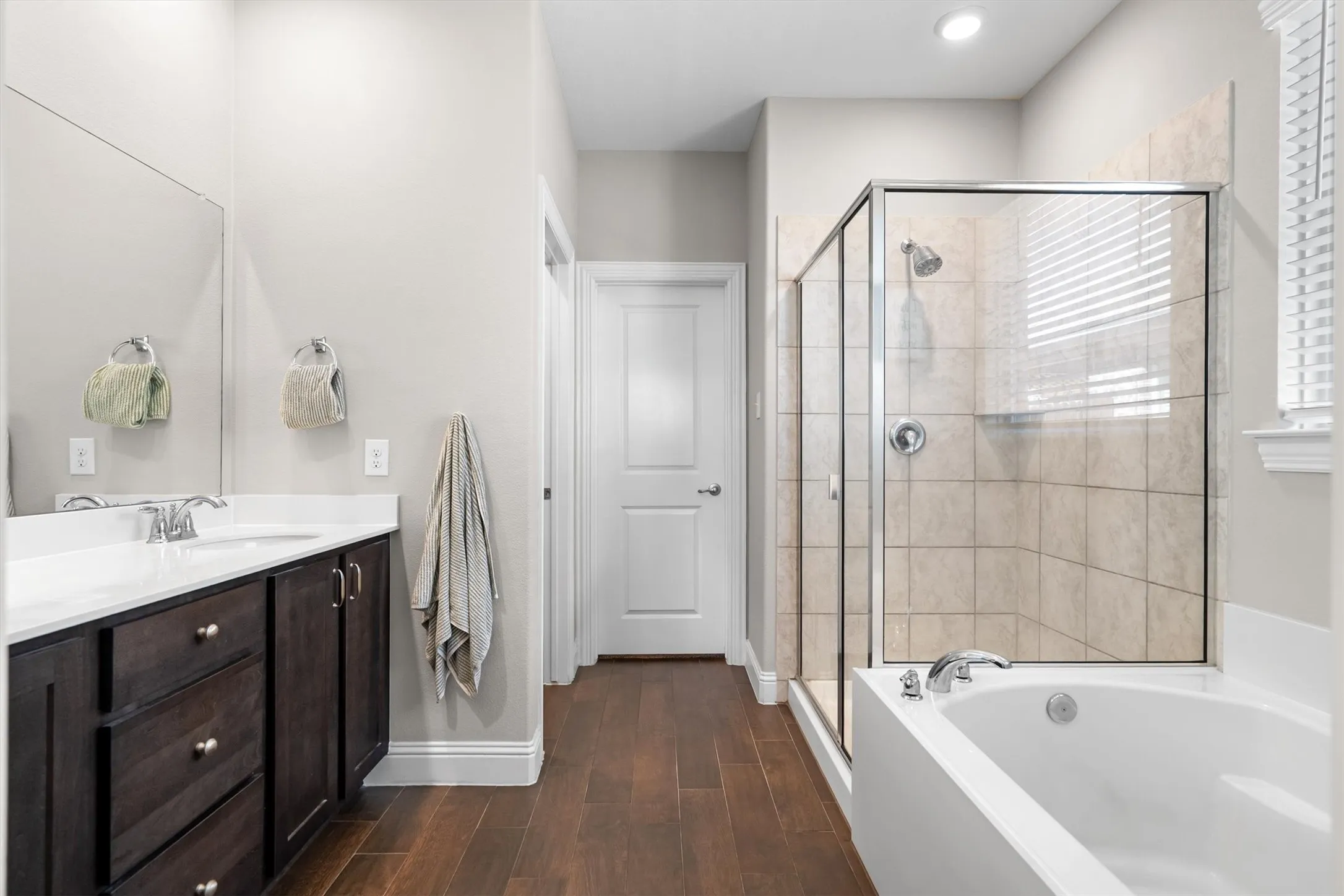 Single Family Residence For Sale in Denton County , 11416 Blaze Street, Aubrey, Texas 76227, 3 Bedroom, 2 Bathroom, 2 Garage spaces, 1,793 Sqft, built in 2019, mls#21408145, Real Estate Agent in Aubrey, Homes For Sale in Denton county, Homes For Sale in Aubrey, Realtor in Aubrey Texas, Real Estate Brokerage Independent Realty Texas, Luminita Cordes Realtor