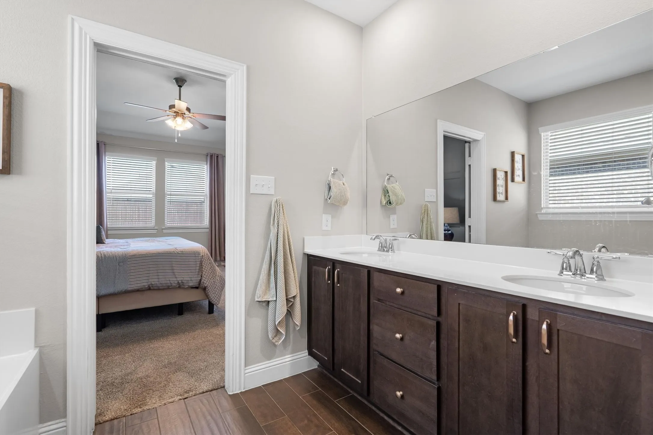 Single Family Residence For Sale in Denton County , 11416 Blaze Street, Aubrey, Texas 76227, 3 Bedroom, 2 Bathroom, 2 Garage spaces, 1,793 Sqft, built in 2019, mls#21408145, Real Estate Agent in Aubrey, Homes For Sale in Denton county, Homes For Sale in Aubrey, Realtor in Aubrey Texas, Real Estate Brokerage Independent Realty Texas, Luminita Cordes Realtor