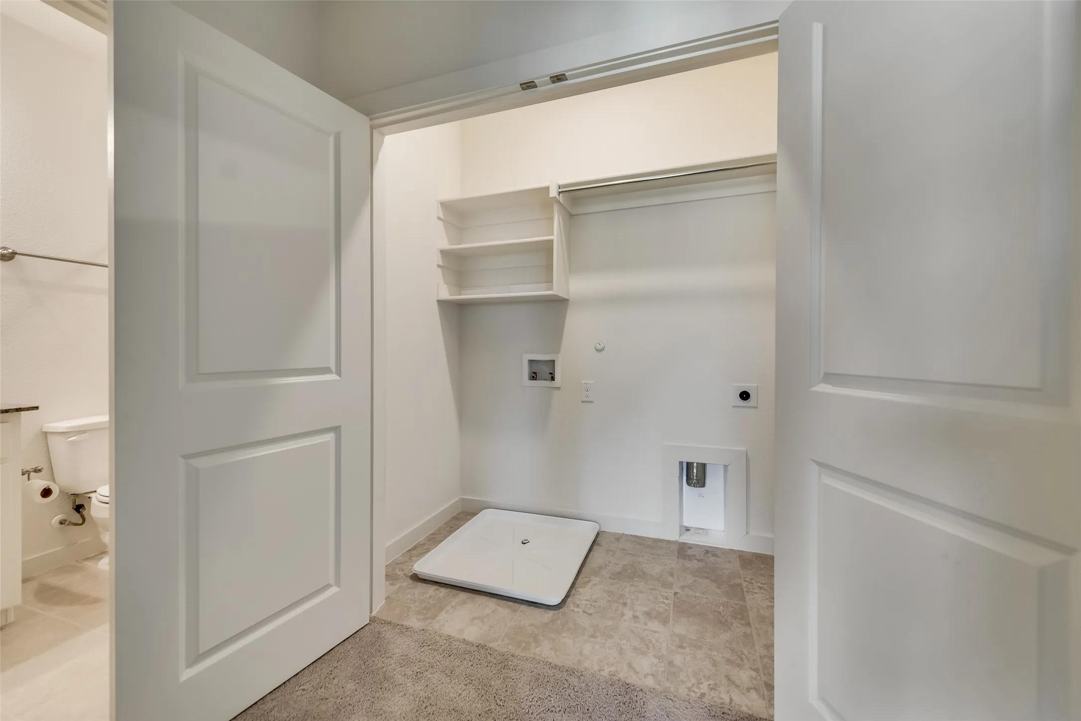 Townhouse For Rent in Denton County , 2709 Splendor Drive, Little Elm, Texas 75068, 3 Bedroom, 2 Bathroom, 2 Garage spaces, 1,682 Sqft, built in 2019, mls#21408259, Real Estate Agent in Little Elm, Homes For Rent in Denton county, Homes For Rent in Little Elm, Realtor in Little Elm Texas, Real Estate Brokerage Independent Realty Texas, Luminita Cordes Realtor