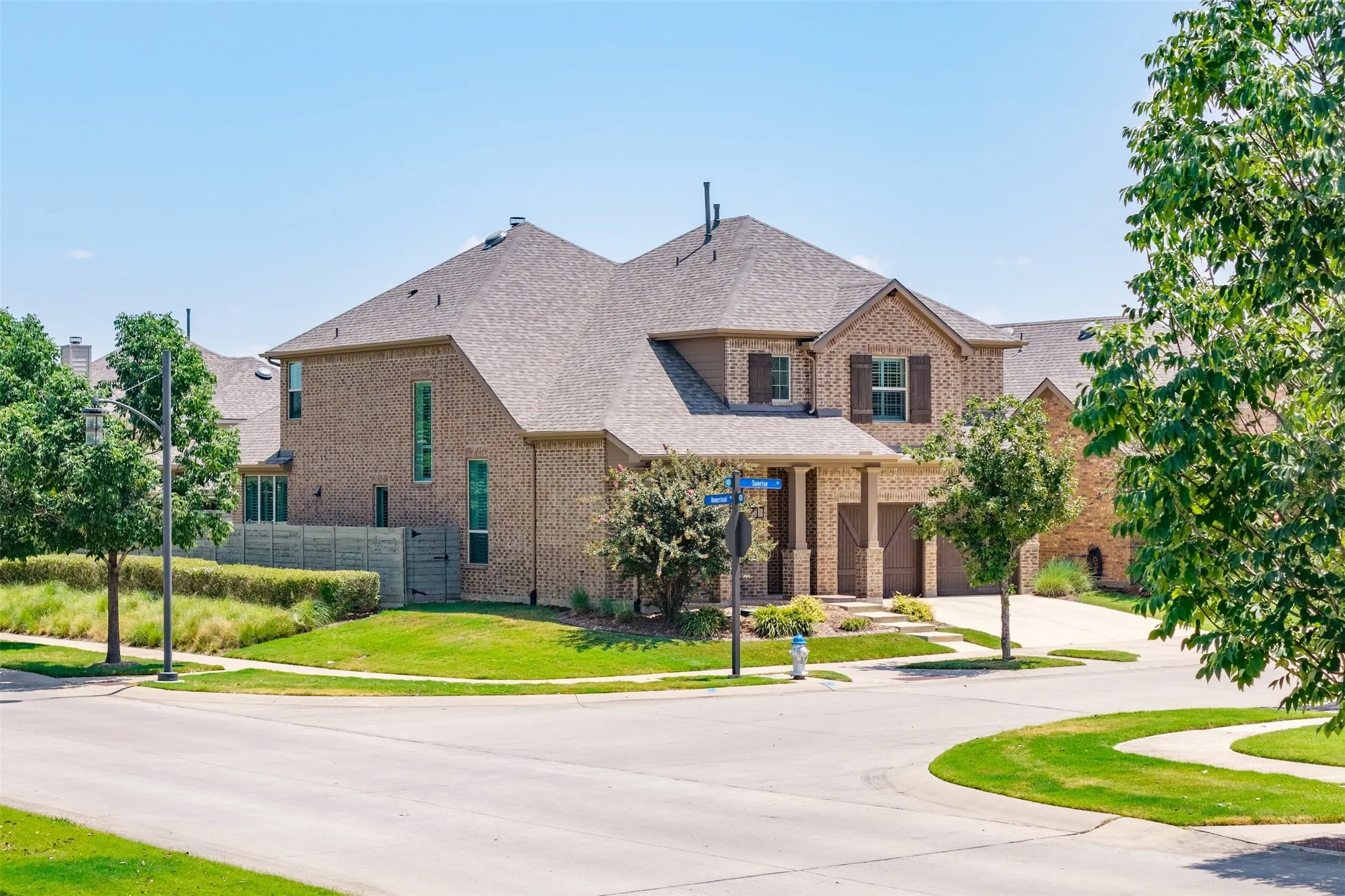 Single Family Residence For Sale in Denton County , 236 Sunrise Drive, Argyle, Texas 76226, 4 Bedroom, 4 Bathroom, 3 Garage spaces, 3,055 Sqft, built in 2014, mls#21406412, Real Estate Agent in Argyle, Homes For Sale in Denton county, Homes For Sale in Argyle, Realtor in Argyle Texas, Real Estate Brokerage Independent Realty Texas, Luminita Cordes Realtor
