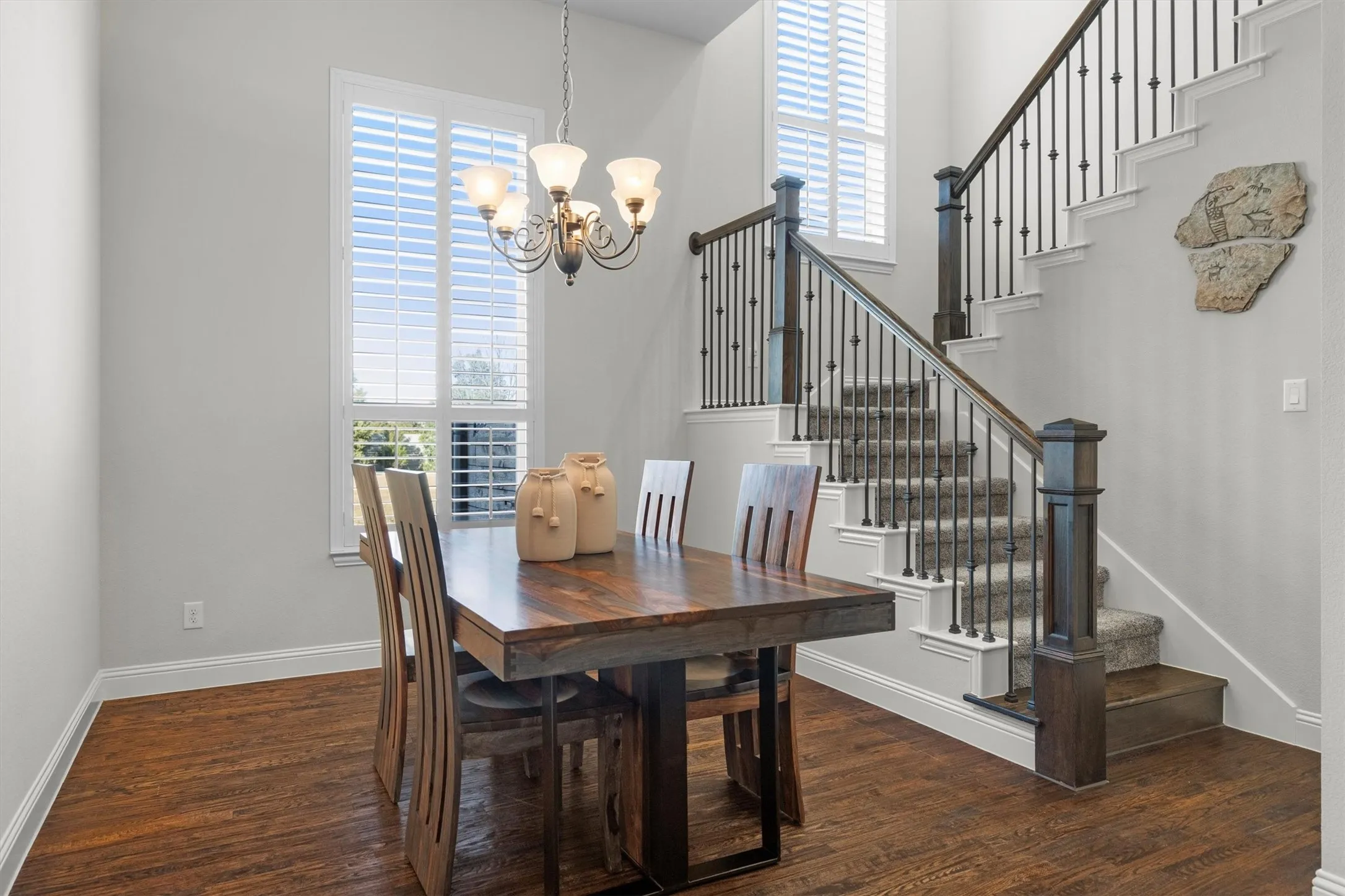 Single Family Residence For Sale in Denton County , 236 Sunrise Drive, Argyle, Texas 76226, 4 Bedroom, 4 Bathroom, 3 Garage spaces, 3,055 Sqft, built in 2014, mls#21406412, Real Estate Agent in Argyle, Homes For Sale in Denton county, Homes For Sale in Argyle, Realtor in Argyle Texas, Real Estate Brokerage Independent Realty Texas, Luminita Cordes Realtor