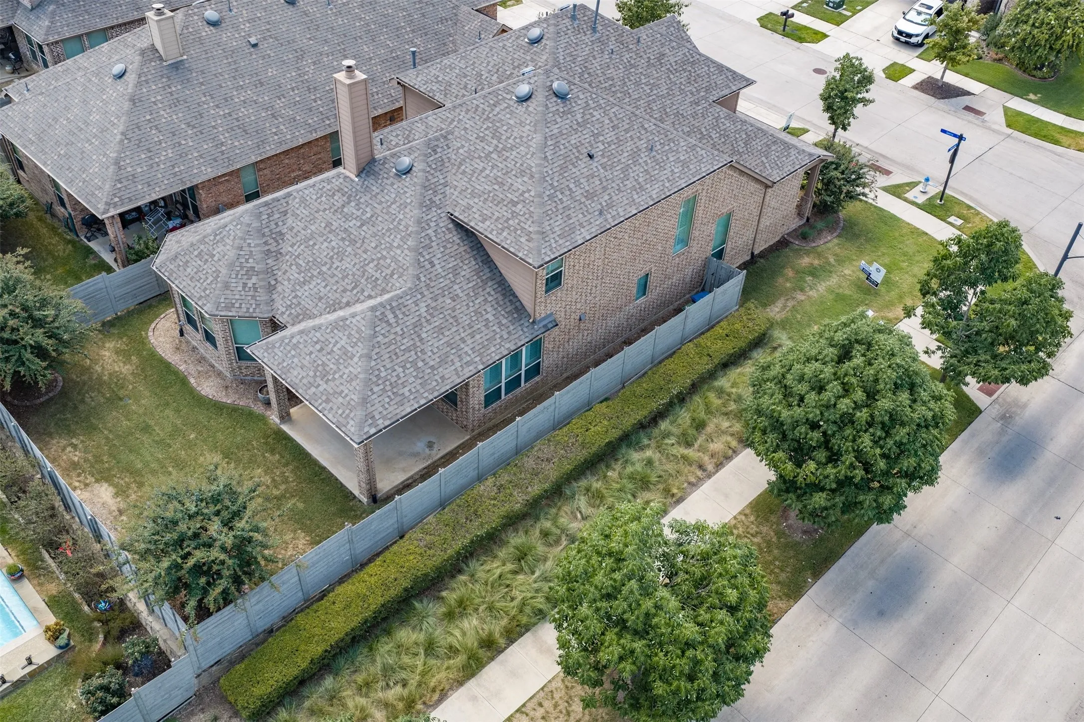 Single Family Residence For Sale in Denton County , 236 Sunrise Drive, Argyle, Texas 76226, 4 Bedroom, 4 Bathroom, 3 Garage spaces, 3,055 Sqft, built in 2014, mls#21406412, Real Estate Agent in Argyle, Homes For Sale in Denton county, Homes For Sale in Argyle, Realtor in Argyle Texas, Real Estate Brokerage Independent Realty Texas, Luminita Cordes Realtor