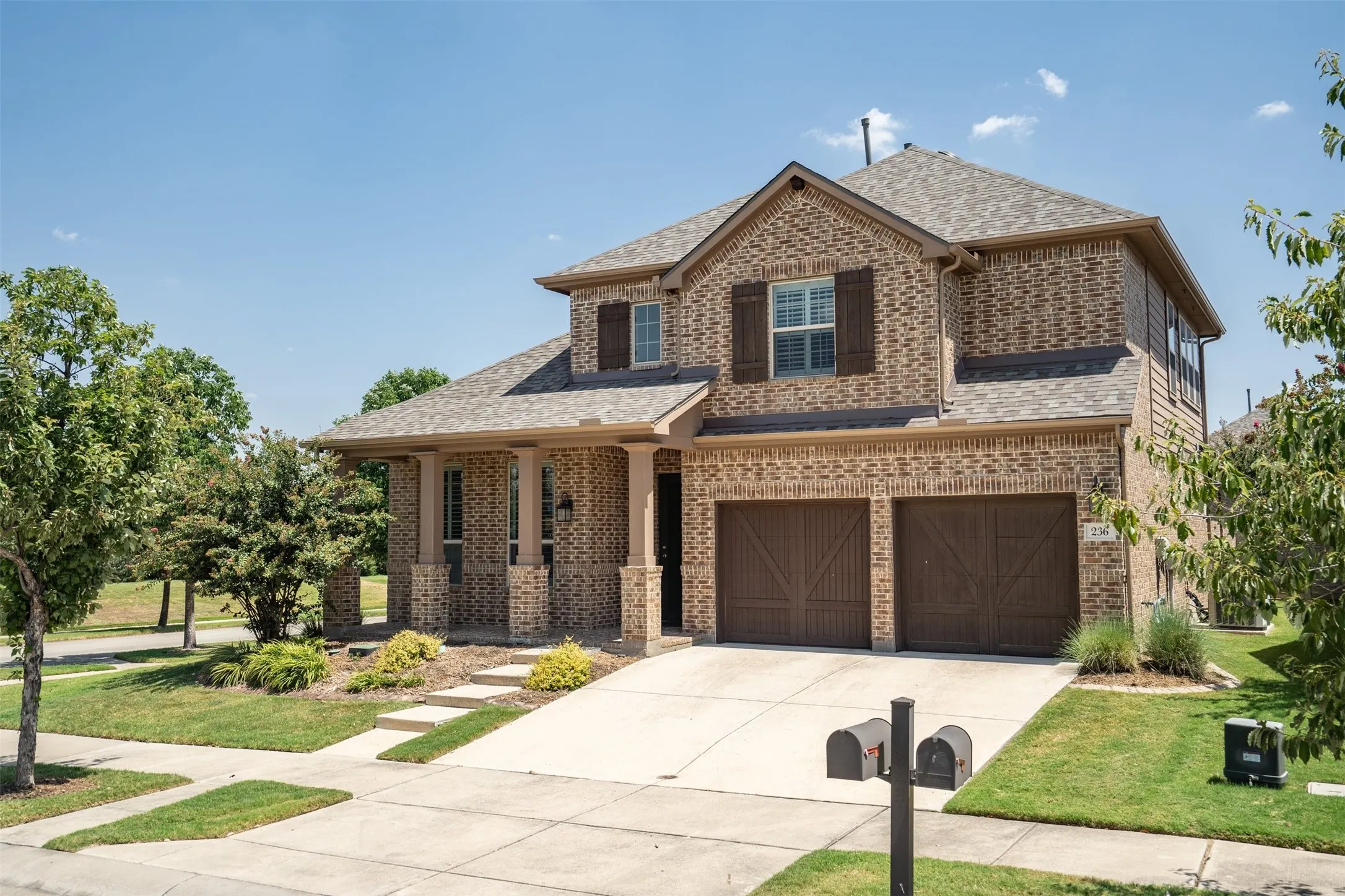 Single Family Residence For Sale in Denton County , 236 Sunrise Drive, Argyle, Texas 76226, 4 Bedroom, 4 Bathroom, 3 Garage spaces, 3,055 Sqft, built in 2014, mls#21406412, Real Estate Agent in Argyle, Homes For Sale in Denton county, Homes For Sale in Argyle, Realtor in Argyle Texas, Real Estate Brokerage Independent Realty Texas, Luminita Cordes Realtor