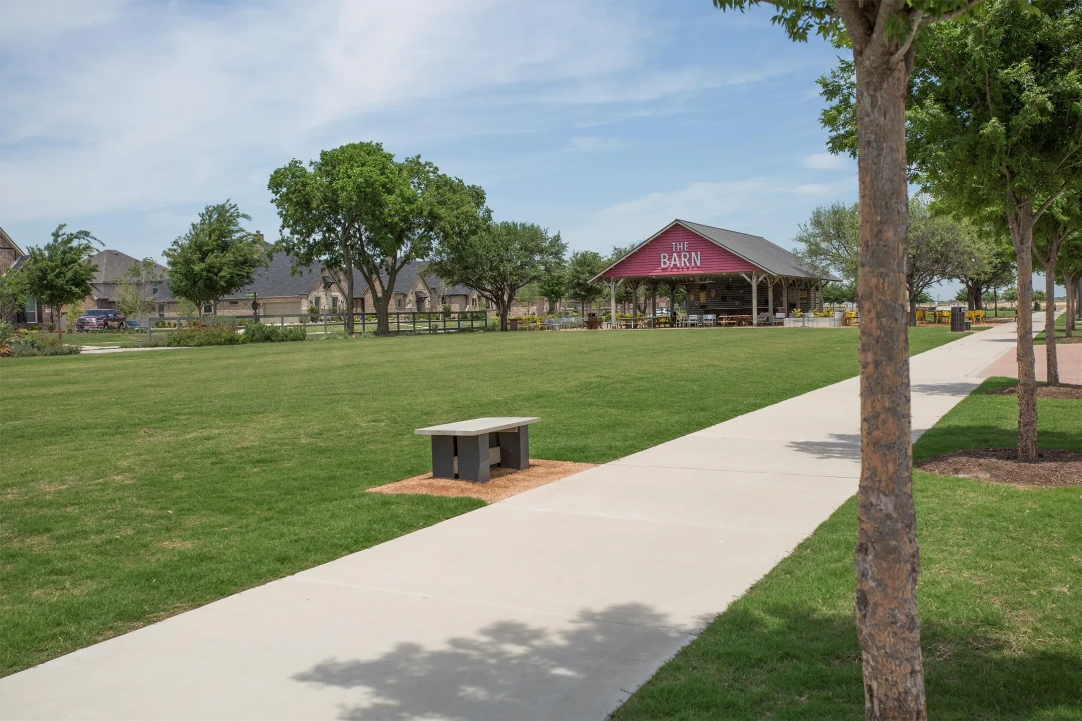 Single Family Residence For Sale in Denton County , 236 Sunrise Drive, Argyle, Texas 76226, 4 Bedroom, 4 Bathroom, 3 Garage spaces, 3,055 Sqft, built in 2014, mls#21406412, Real Estate Agent in Argyle, Homes For Sale in Denton county, Homes For Sale in Argyle, Realtor in Argyle Texas, Real Estate Brokerage Independent Realty Texas, Luminita Cordes Realtor