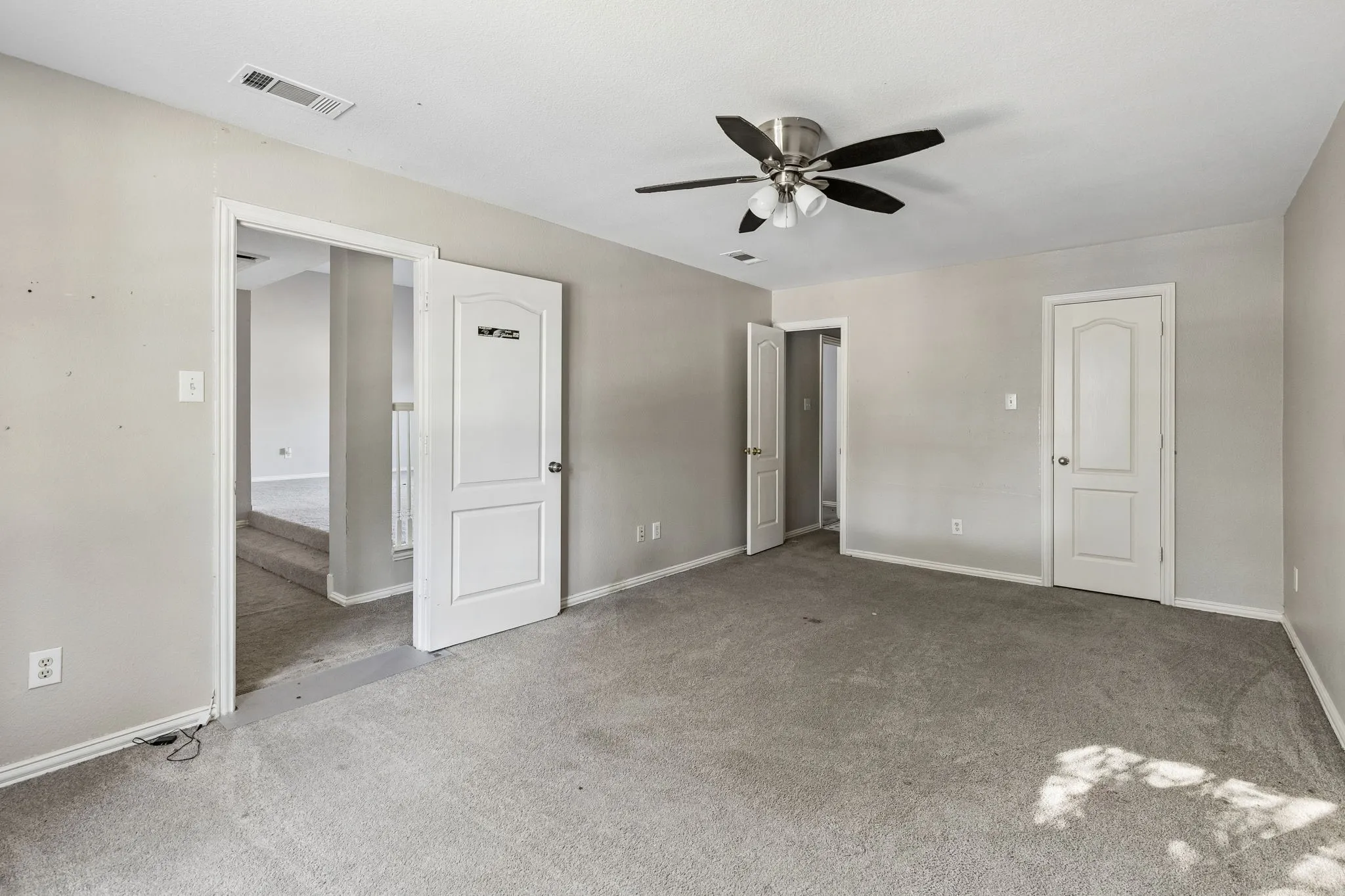 Single Family Residence For Sale in Collin County , 3601 Charleston Drive, Richardson, Texas 75082, 4 Bedroom, 4 Bathroom, 2 Garage spaces, 2,932 Sqft, built in 1998, mls#21406791, Real Estate Agent in Richardson, Homes For Sale in Collin county, Homes For Sale in Richardson, Realtor in Richardson Texas, Real Estate Brokerage Independent Realty Texas, Luminita Cordes Realtor