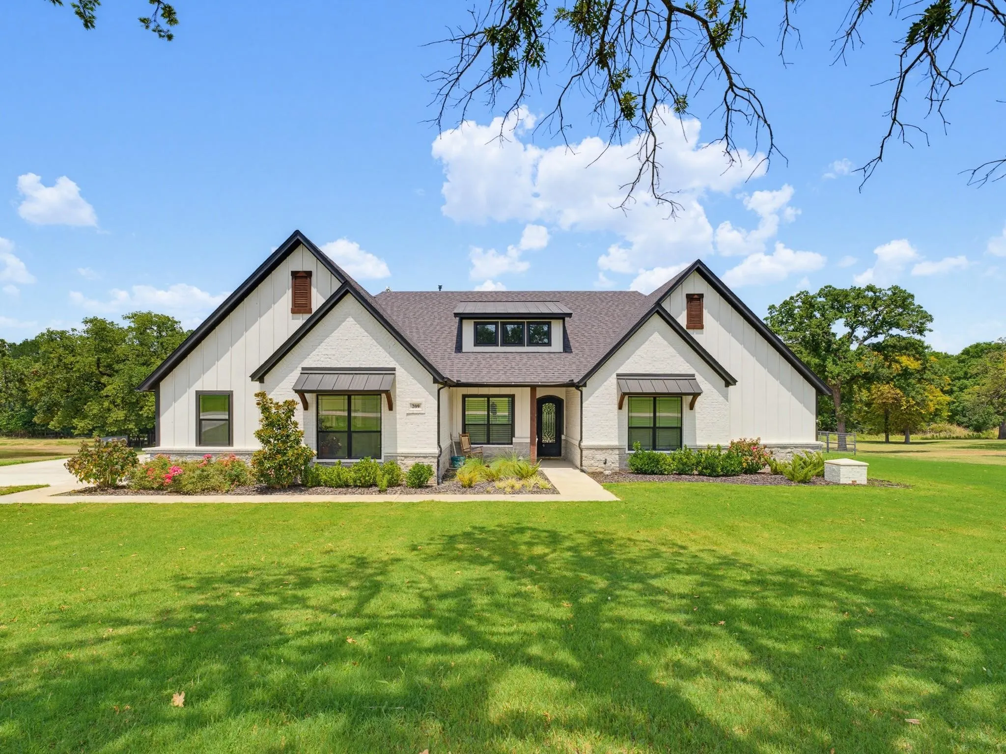 Single Family Residence For Sale