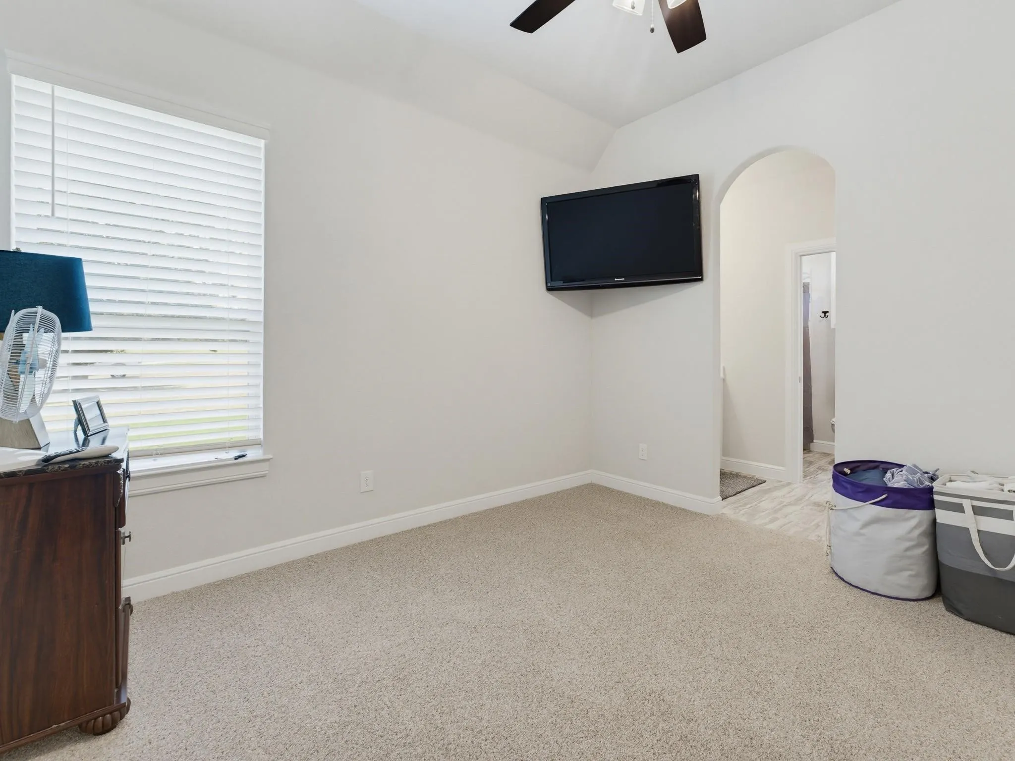 Single Family Residence For Sale in Wise County , 209 Rio Rancho Drive, Decatur, Texas 76234, 4 Bedroom, 3 Bathroom, 3 Garage spaces, 3,069 Sqft, built in 2021, mls#21408257, Real Estate Agent in Decatur, Homes For Sale in Wise county, Homes For Sale in Decatur, Realtor in Decatur Texas, Real Estate Brokerage Independent Realty Texas, Luminita Cordes Realtor