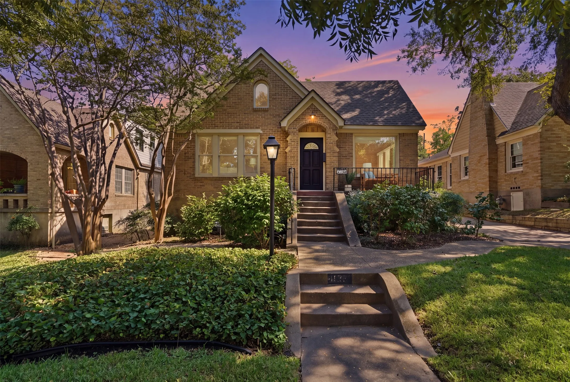 Single Family Residence For Sale