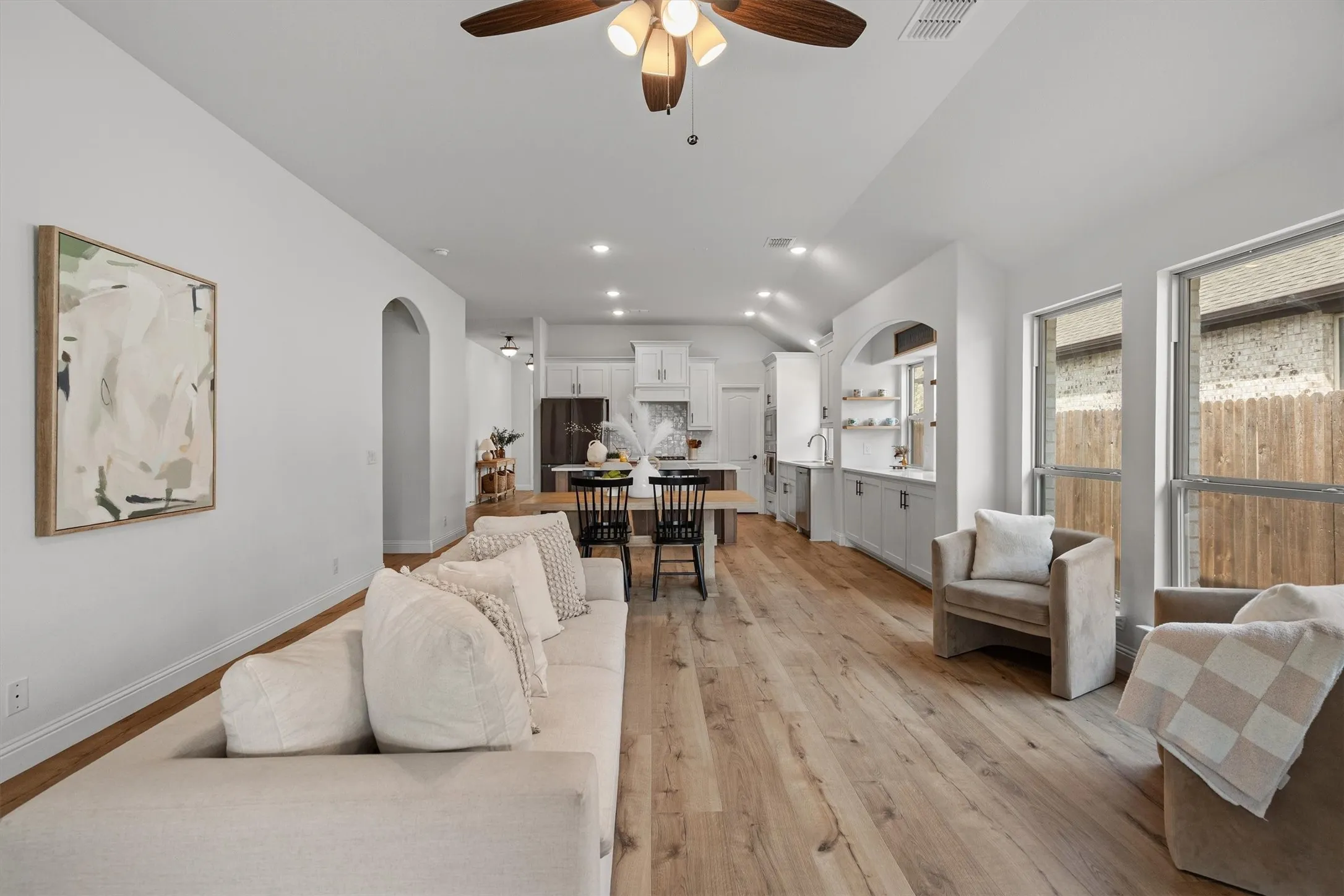 Single Family Residence For Sale in Denton County , 9201 Amistad Lane, Denton, Texas 76226, 4 Bedroom, 2 Bathroom, 2 Garage spaces, 2,040 Sqft, built in 2021, mls#21406156, Real Estate Agent in Denton, Homes For Sale in Denton county, Homes For Sale in Denton, Realtor in Denton Texas, Real Estate Brokerage Independent Realty Texas, Luminita Cordes Realtor
