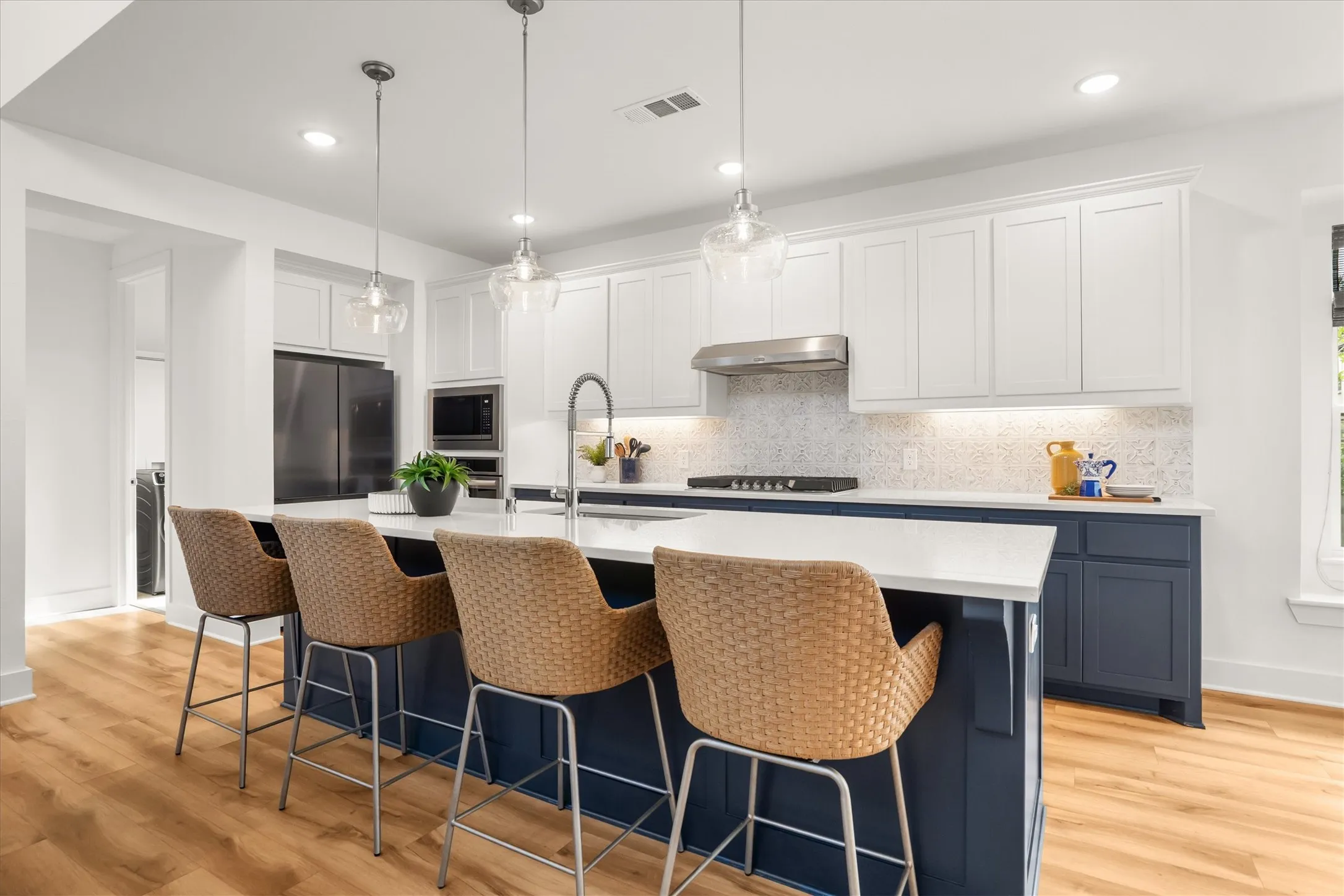 Single Family Residence For Sale in Denton County , 2348 Gray Drive, Northlake, Texas 76247, 3 Bedroom, 3 Bathroom, 2 Garage spaces, 1,973 Sqft, built in 2022, mls#21406332, Real Estate Agent in Northlake, Homes For Sale in Denton county, Homes For Sale in Northlake, Realtor in Northlake Texas, Real Estate Brokerage Independent Realty Texas, Luminita Cordes Realtor