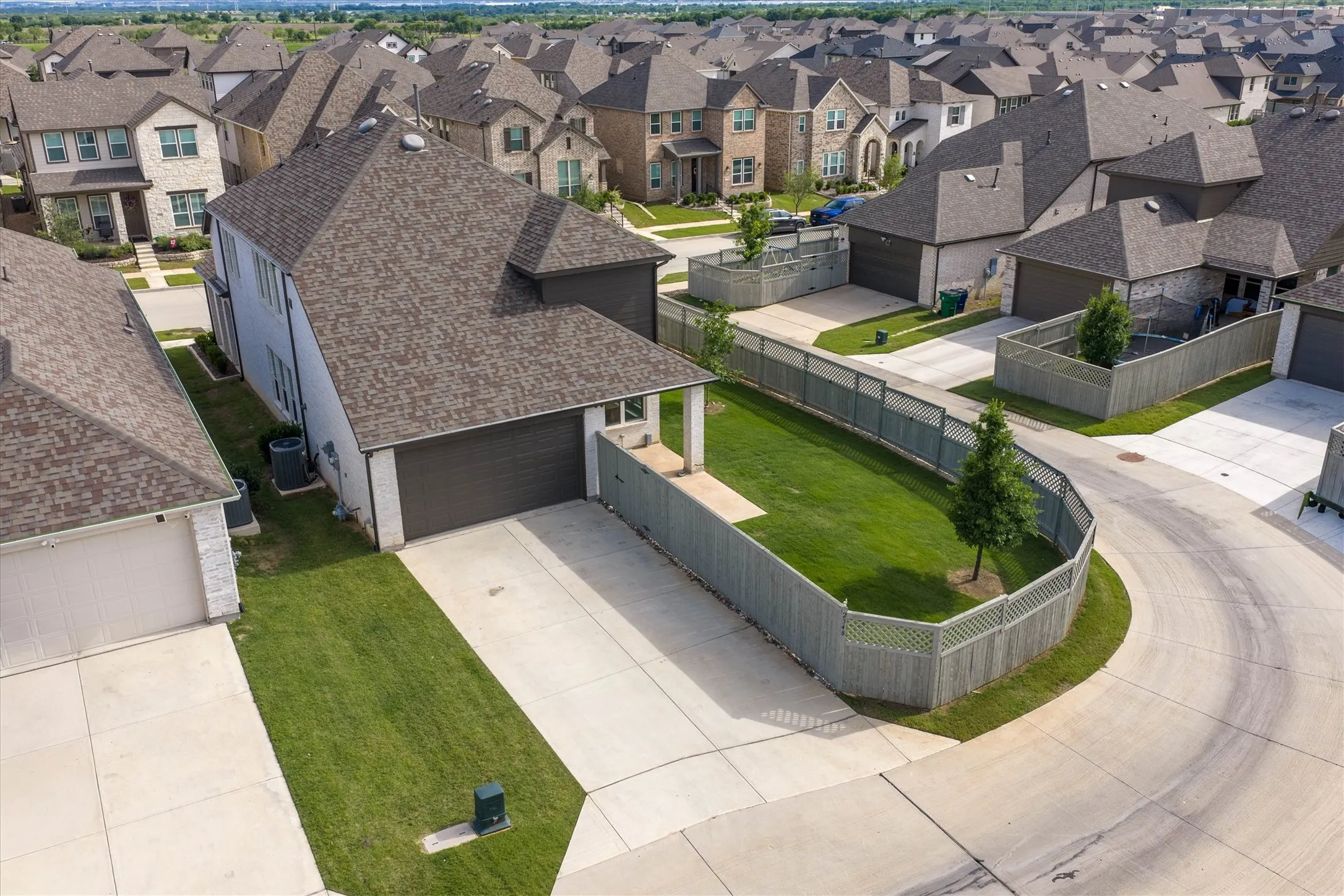 Single Family Residence For Sale in Denton County , 2348 Gray Drive, Northlake, Texas 76247, 3 Bedroom, 3 Bathroom, 2 Garage spaces, 1,973 Sqft, built in 2022, mls#21406332, Real Estate Agent in Northlake, Homes For Sale in Denton county, Homes For Sale in Northlake, Realtor in Northlake Texas, Real Estate Brokerage Independent Realty Texas, Luminita Cordes Realtor