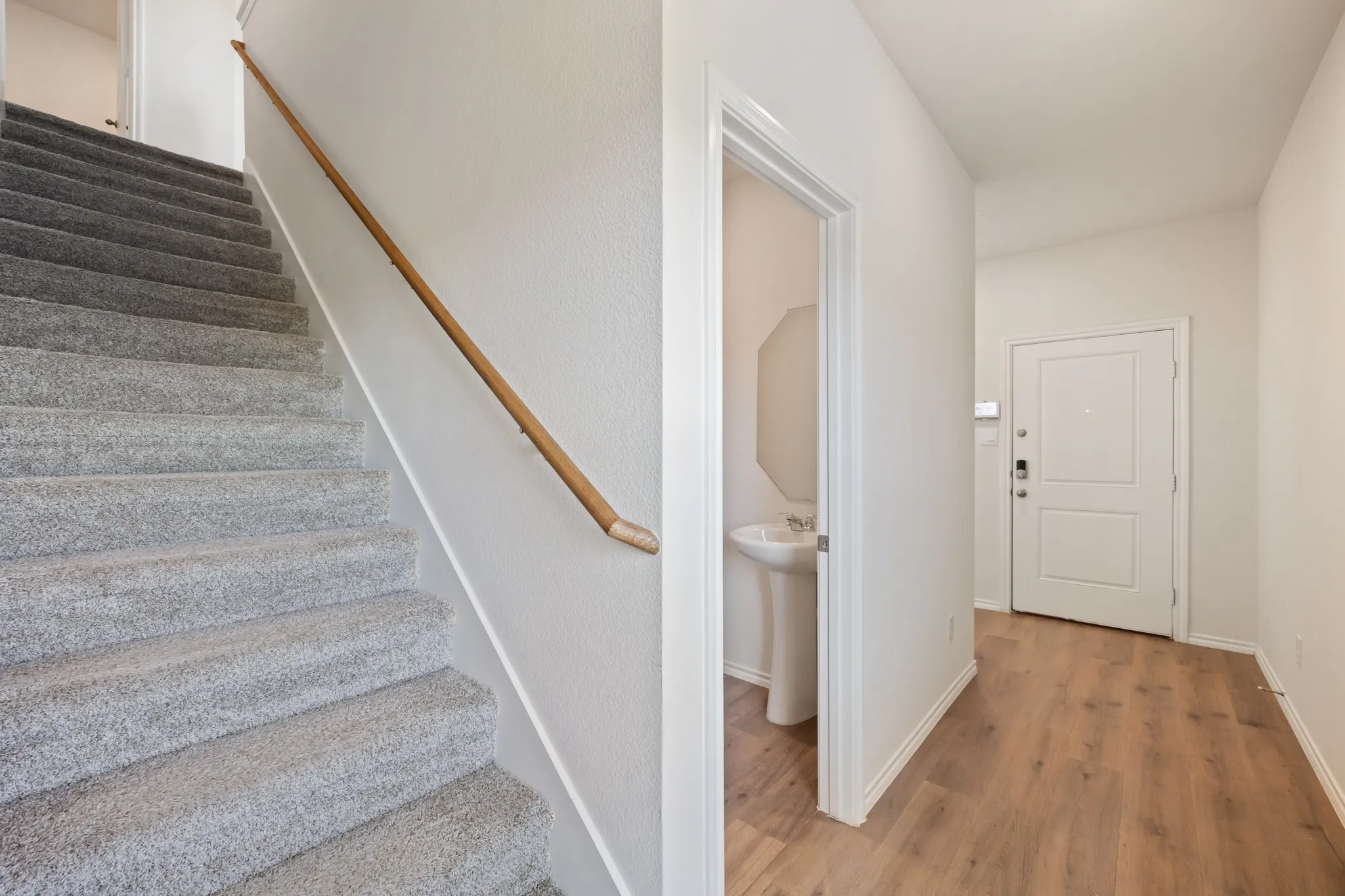 Single Family Residence For Rent in Kaufman County , 1701 Elm Fork Bend, Crandall, Texas 75114, 4 Bedroom, 3 Bathroom, 2 Garage spaces, 2,175 Sqft, built in 2024, mls#21407564, Real Estate Agent in Crandall, Homes For Rent in Kaufman county, Homes For Rent in Crandall, Realtor in Crandall Texas, Real Estate Brokerage Independent Realty Texas, Luminita Cordes Realtor
