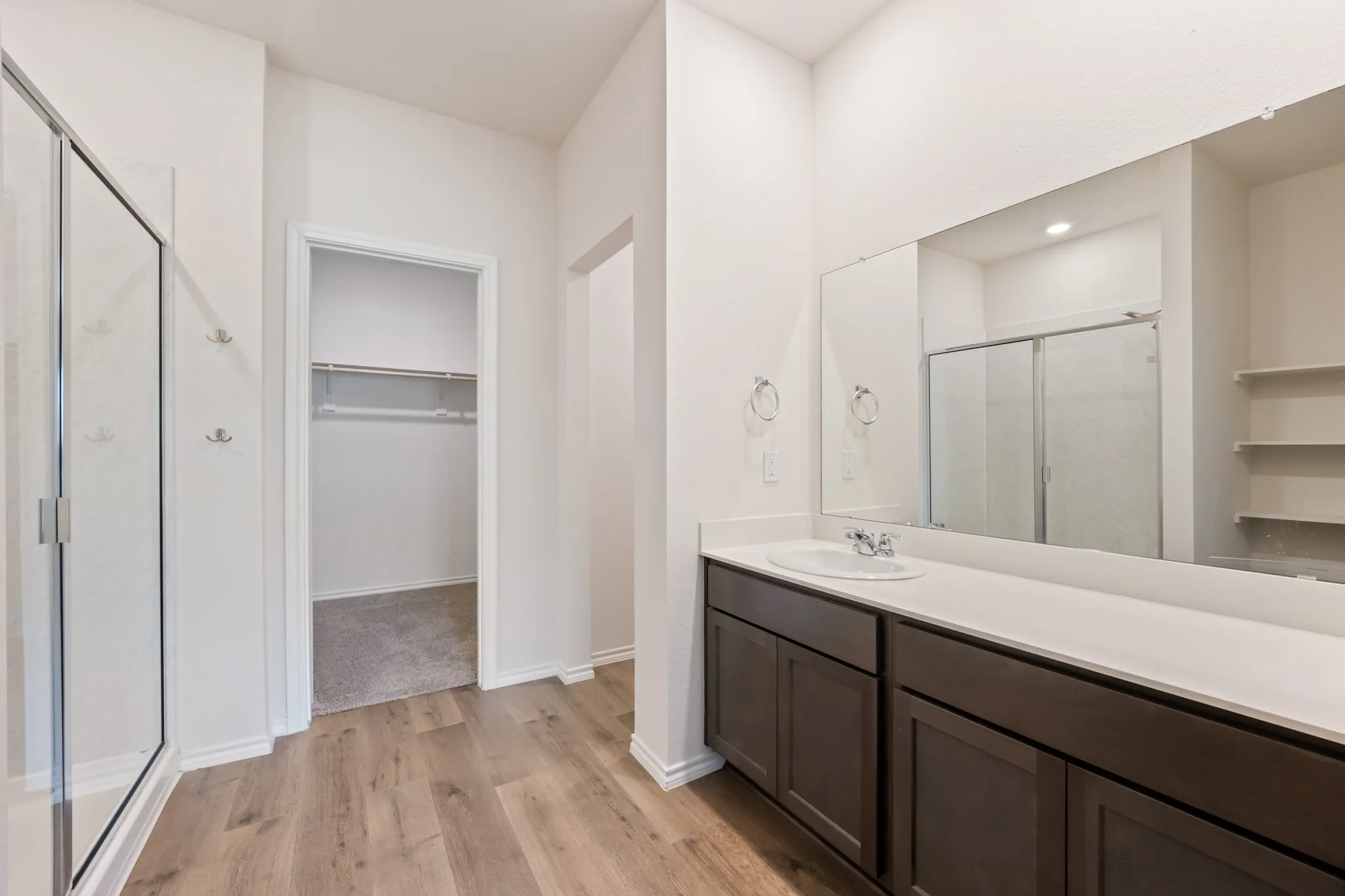 Single Family Residence For Rent in Kaufman County , 1701 Elm Fork Bend, Crandall, Texas 75114, 4 Bedroom, 3 Bathroom, 2 Garage spaces, 2,175 Sqft, built in 2024, mls#21407564, Real Estate Agent in Crandall, Homes For Rent in Kaufman county, Homes For Rent in Crandall, Realtor in Crandall Texas, Real Estate Brokerage Independent Realty Texas, Luminita Cordes Realtor