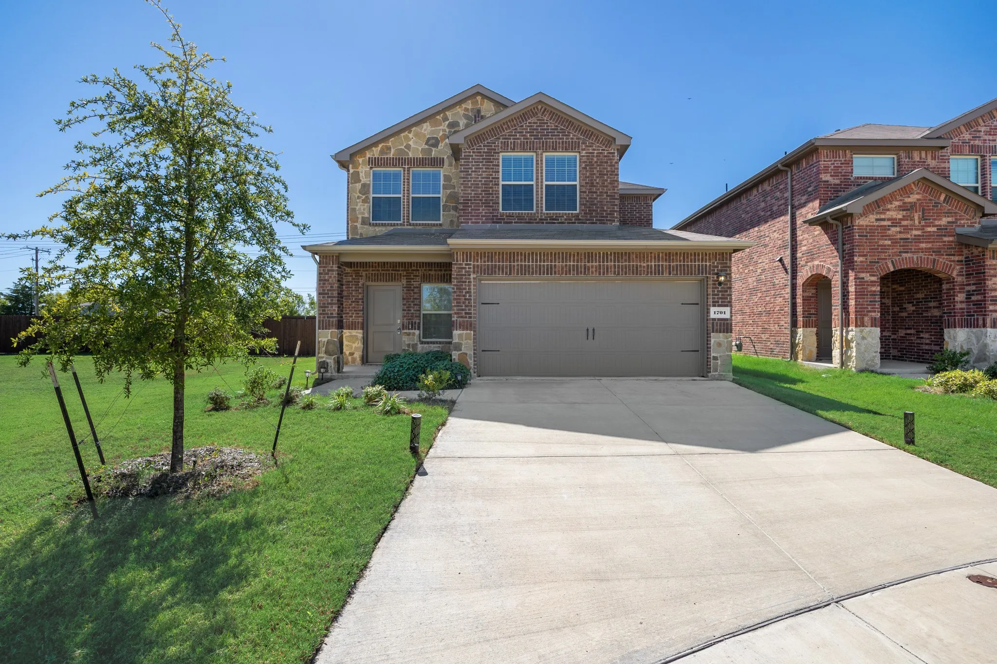 Single Family Residence For Rent in Kaufman County , 1701 Elm Fork Bend, Crandall, Texas 75114, 4 Bedroom, 3 Bathroom, 2 Garage spaces, 2,175 Sqft, built in 2024, mls#21407564, Real Estate Agent in Crandall, Homes For Rent in Kaufman county, Homes For Rent in Crandall, Realtor in Crandall Texas, Real Estate Brokerage Independent Realty Texas, Luminita Cordes Realtor