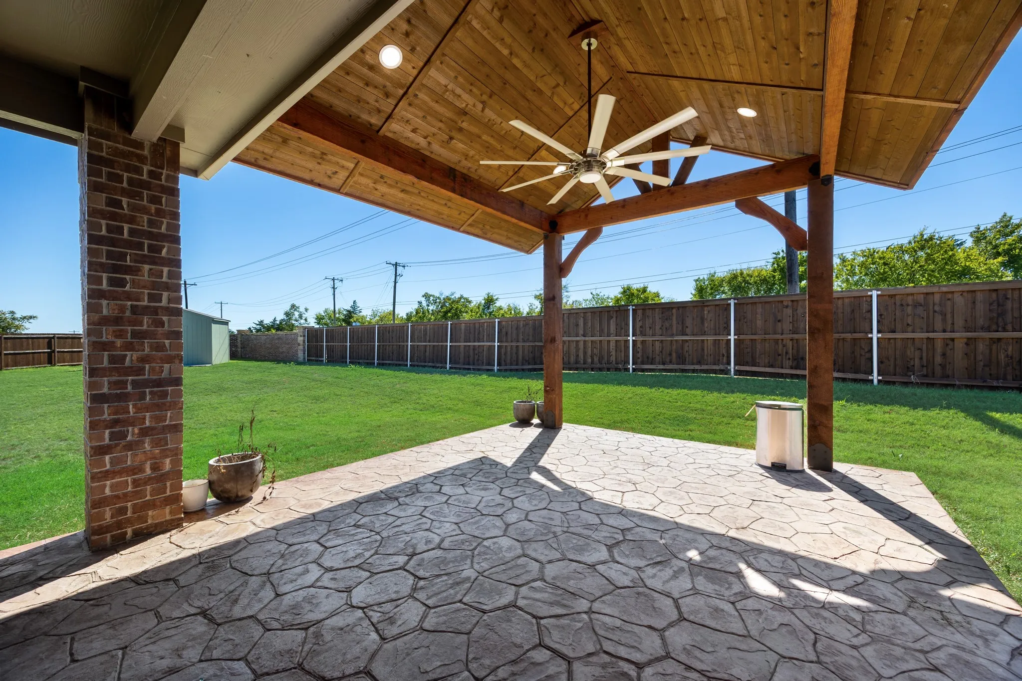 Single Family Residence For Rent in Kaufman County , 1701 Elm Fork Bend, Crandall, Texas 75114, 4 Bedroom, 3 Bathroom, 2 Garage spaces, 2,175 Sqft, built in 2024, mls#21407564, Real Estate Agent in Crandall, Homes For Rent in Kaufman county, Homes For Rent in Crandall, Realtor in Crandall Texas, Real Estate Brokerage Independent Realty Texas, Luminita Cordes Realtor
