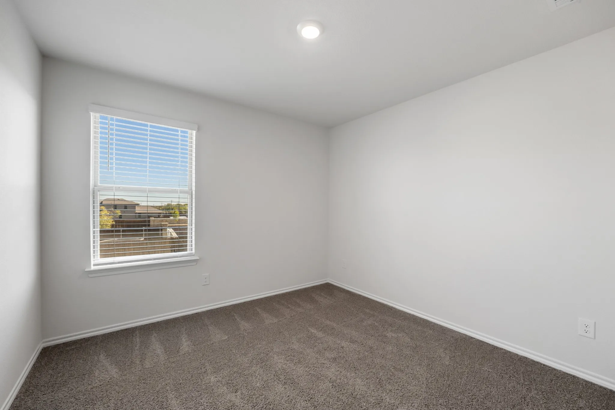 Single Family Residence For Rent in Kaufman County , 1701 Elm Fork Bend, Crandall, Texas 75114, 4 Bedroom, 3 Bathroom, 2 Garage spaces, 2,175 Sqft, built in 2024, mls#21407564, Real Estate Agent in Crandall, Homes For Rent in Kaufman county, Homes For Rent in Crandall, Realtor in Crandall Texas, Real Estate Brokerage Independent Realty Texas, Luminita Cordes Realtor