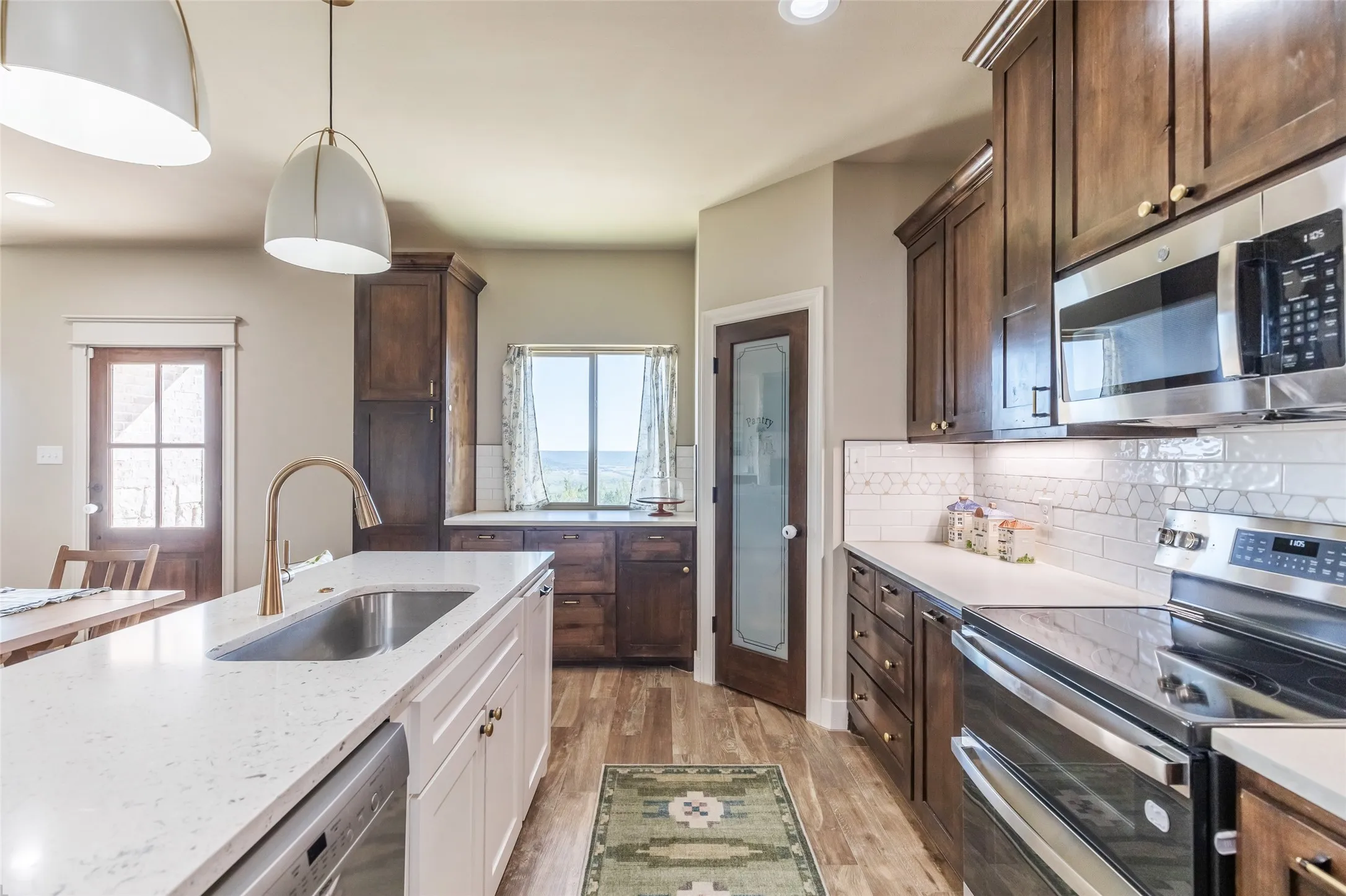 Single Family Residence For Sale in Taylor County , 197 Mesa Verde Way, Tuscola, Texas 79562, 4 Bedroom, 3 Bathroom, 1 Garage spaces, 2,400 Sqft, built in 2022, mls#21405569, Real Estate Agent in Tuscola, Homes For Sale in Taylor county, Homes For Sale in Tuscola, Realtor in Tuscola Texas, Real Estate Brokerage Independent Realty Texas, Luminita Cordes Realtor