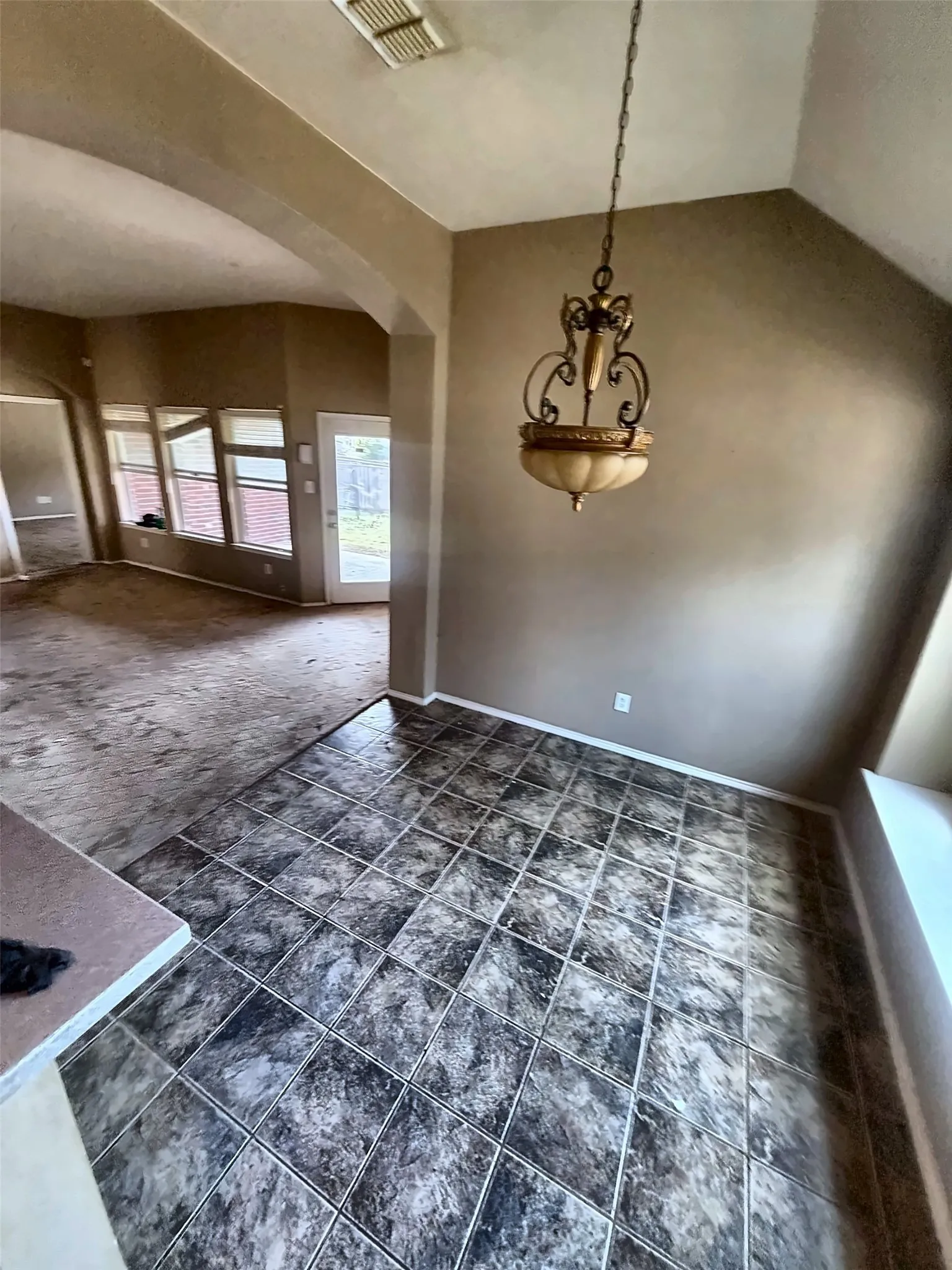 Single Family Residence For Sale in Collin County , 1336 Canyon Creek Road, Wylie, Texas 75098, 4 Bedroom, 3 Bathroom, 2 Garage spaces, 2,699 Sqft, built in 2006, mls#21408111, Real Estate Agent in Wylie, Homes For Sale in Collin county, Homes For Sale in Wylie, Realtor in Wylie Texas, Real Estate Brokerage Independent Realty Texas, Luminita Cordes Realtor