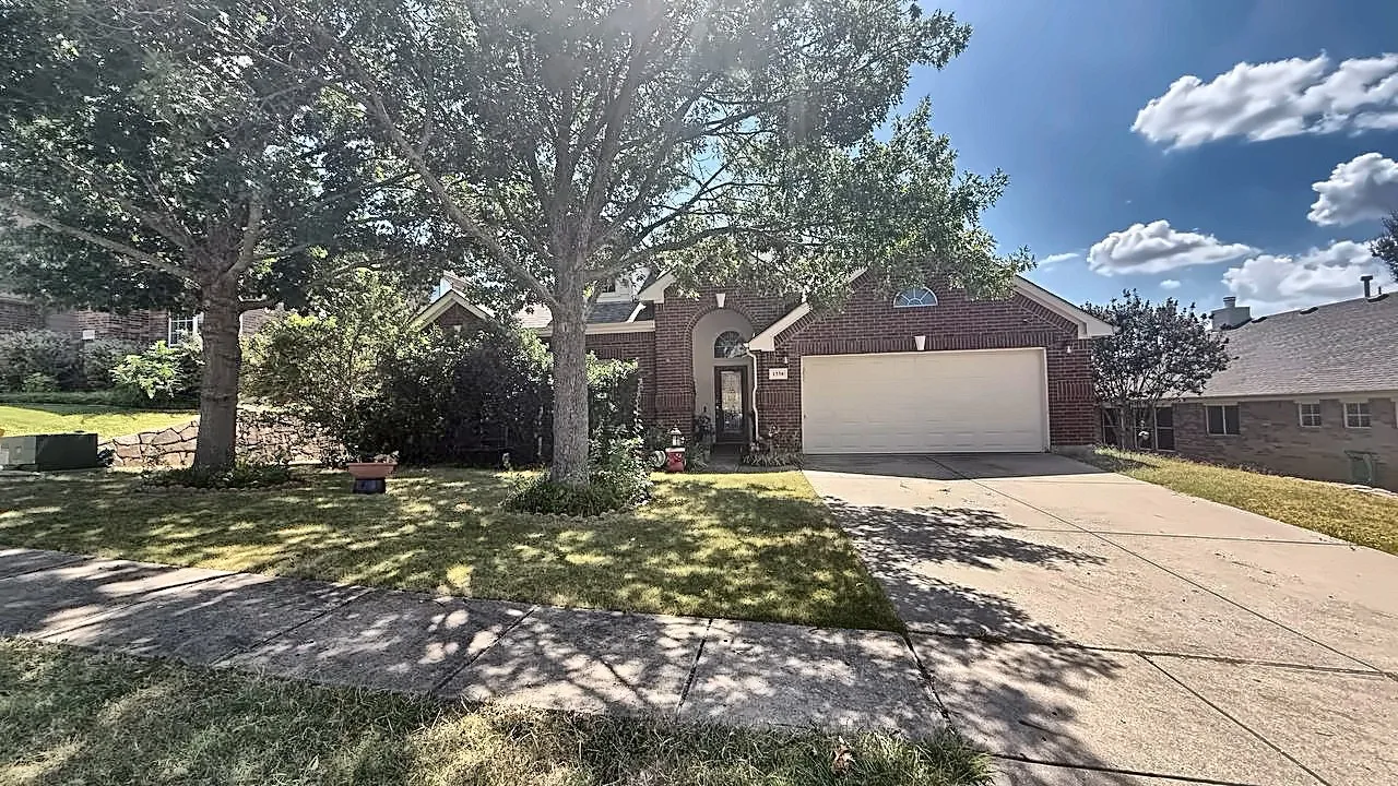 Single Family Residence For Sale