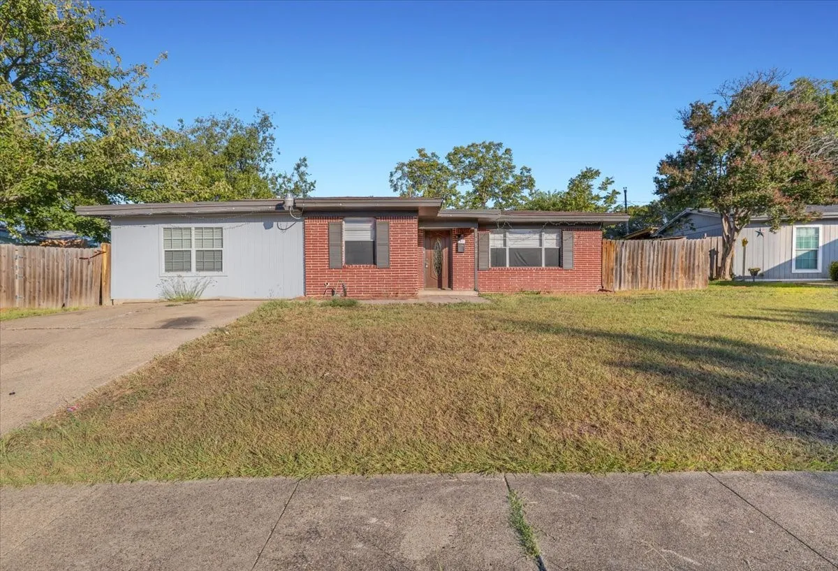 13521 Flagstone