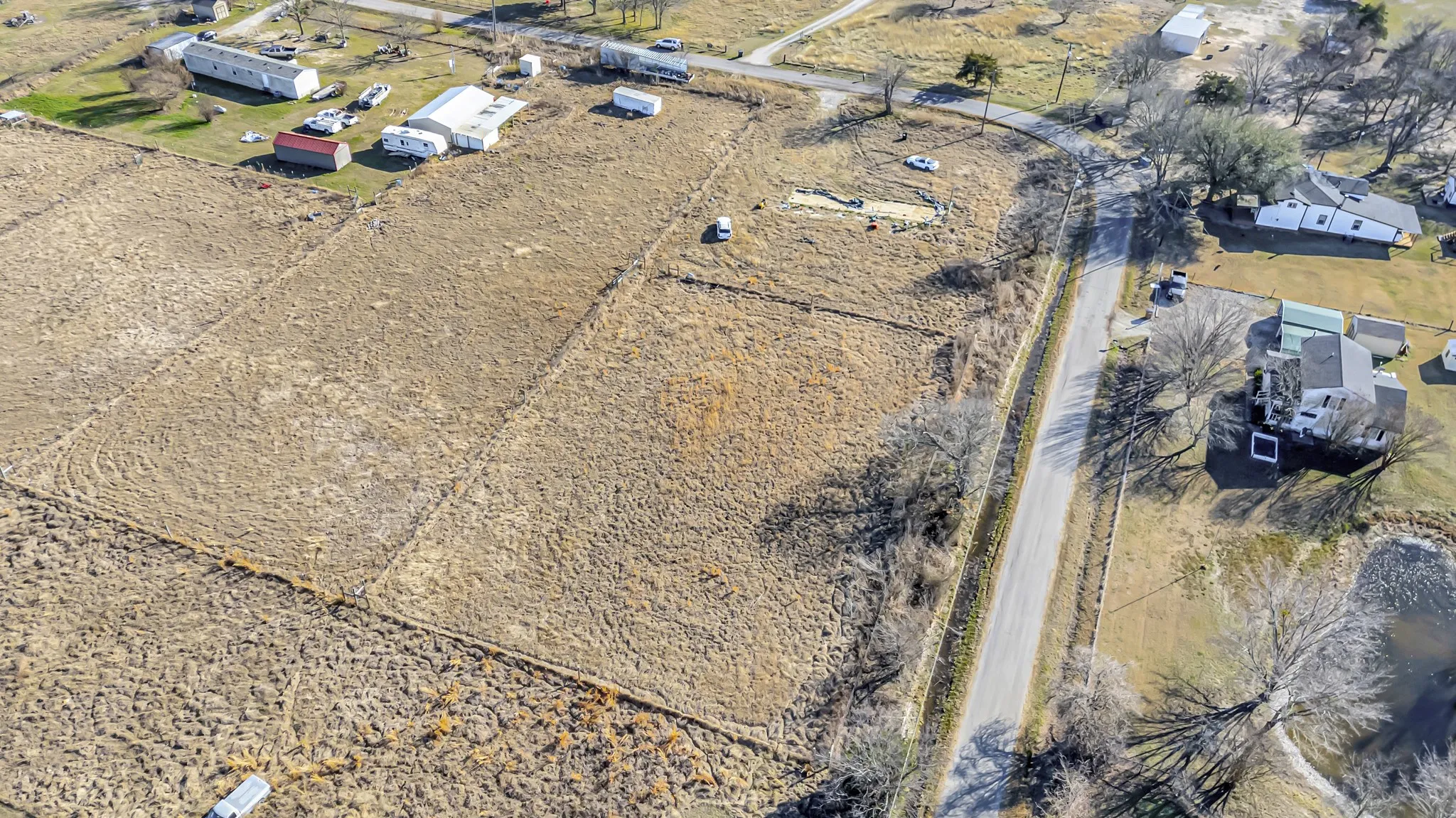 Improved Land For Sale in Hunt County , 1364 Signal Road, Quinlan, Texas 75474, 0, 0, Garage spaces, 0 Sqft, built in 0, mls#21408013, Real Estate Agent in Quinlan, Homes For Sale in Hunt county, Homes For Sale in Quinlan, Realtor in Quinlan Texas, Real Estate Brokerage Independent Realty Texas, Luminita Cordes Realtor