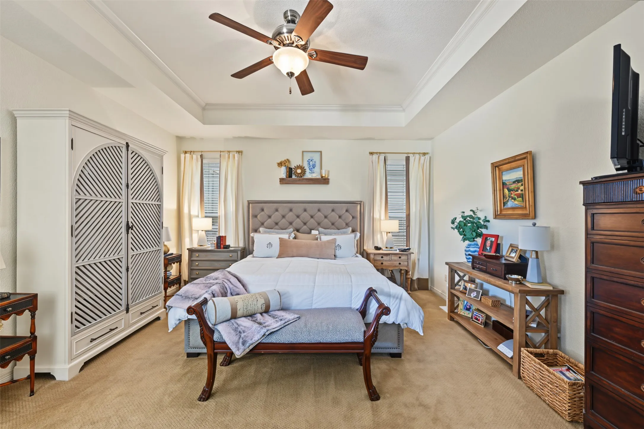 Single Family Residence For Sale in Tarrant County , 8955 Leslie Court, Benbrook, Texas 76126, 3 Bedroom, 2 Bathroom, 2 Garage spaces, 2,768 Sqft, built in 2000, mls#21404884, Real Estate Agent in Benbrook, Homes For Sale in Tarrant county, Homes For Sale in Benbrook, Realtor in Benbrook Texas, Real Estate Brokerage Independent Realty Texas, Luminita Cordes Realtor