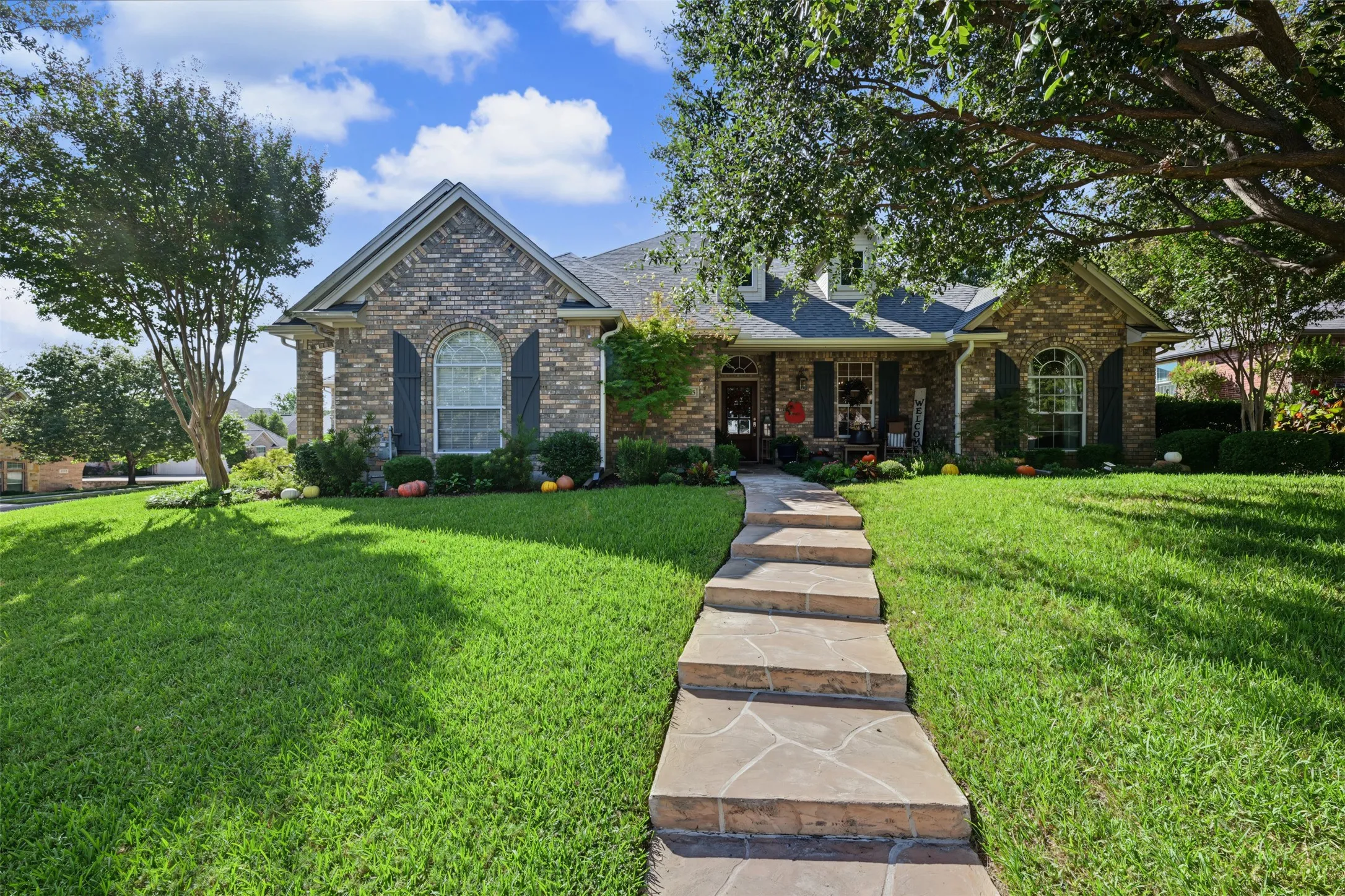 Single Family Residence For Sale