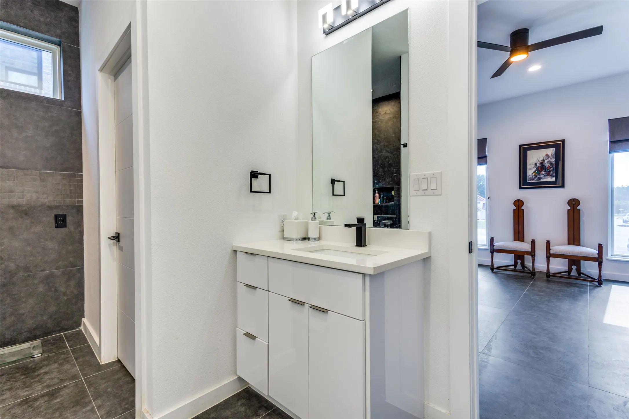 downstairs primary bathroom