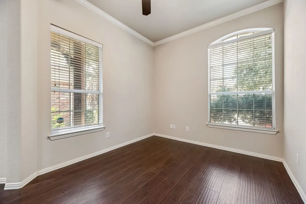 Single Family Residence For Rent in Denton County , 5544 Hidden Creek Lane, Frisco, Texas 75036, 3 Bedroom, 2 Bathroom, 2 Garage spaces, 2,103 Sqft, built in 2002, mls#21408226, Real Estate Agent in Frisco, Homes For Rent in Denton county, Homes For Rent in Frisco, Realtor in Frisco Texas, Real Estate Brokerage Independent Realty Texas, Luminita Cordes Realtor