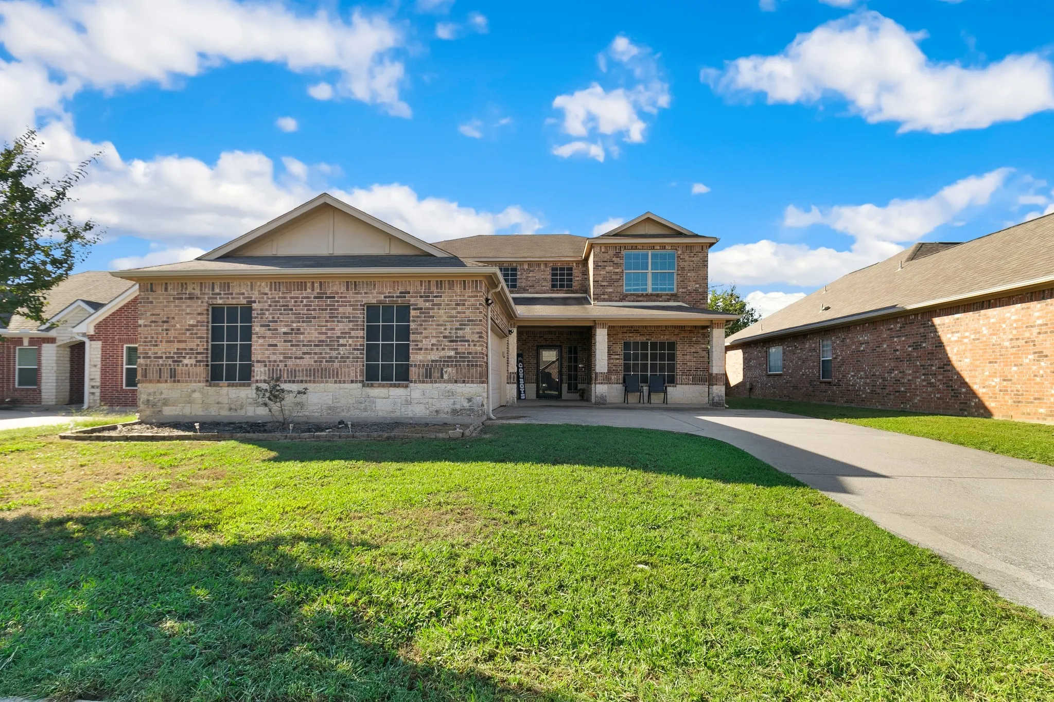 Single Family Residence For Sale