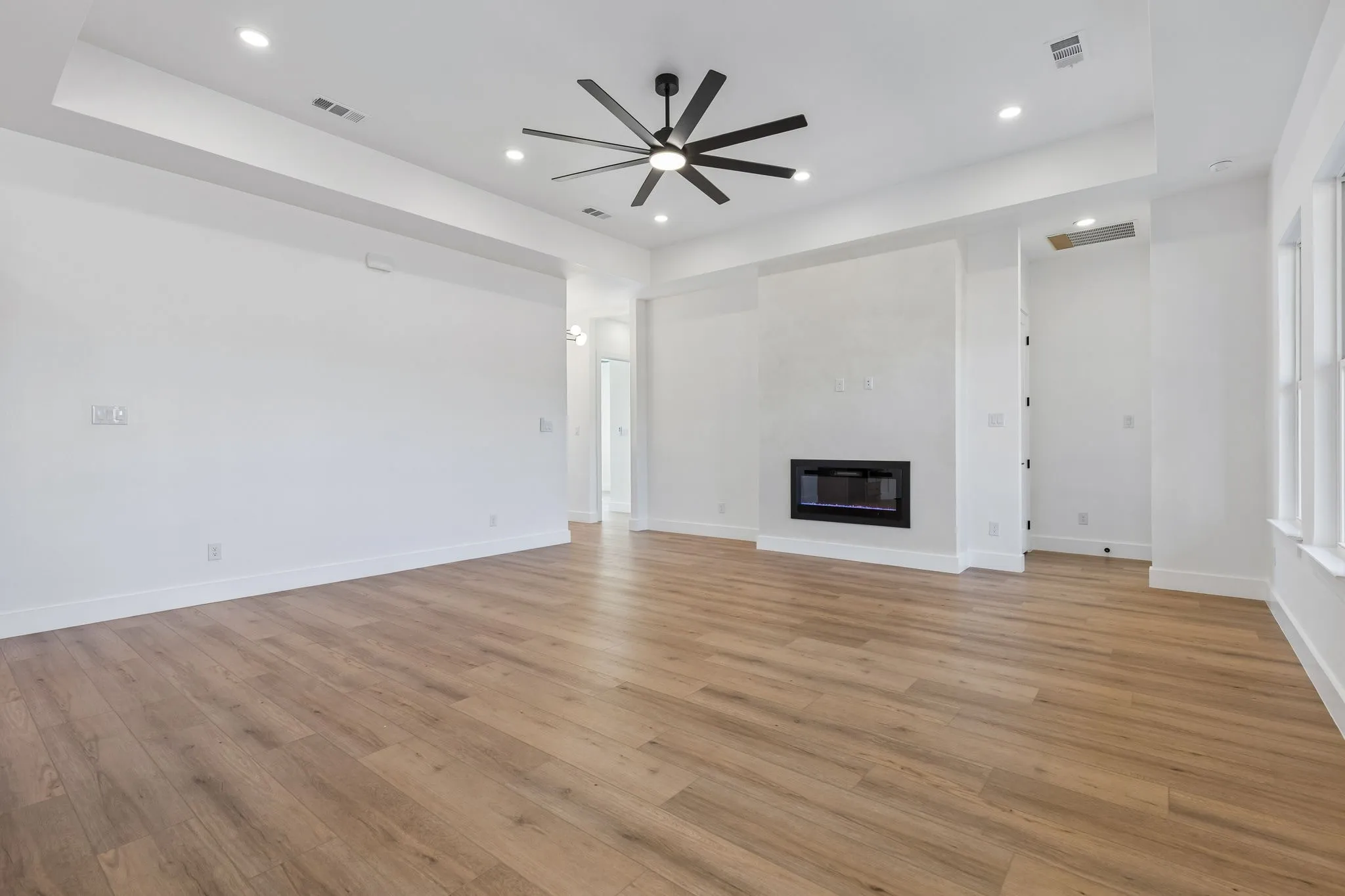 Single Family Residence For Sale in Dallas County , 921 Woodcrest Drive, Lancaster, Texas 75134, 4 Bedroom, 3 Bathroom, 2 Garage spaces, 2,122 Sqft, built in 2026, mls#21407701, Real Estate Agent in Lancaster, Homes For Sale in Dallas county, Homes For Sale in Lancaster, Realtor in Lancaster Texas, Real Estate Brokerage Independent Realty Texas, Luminita Cordes Realtor