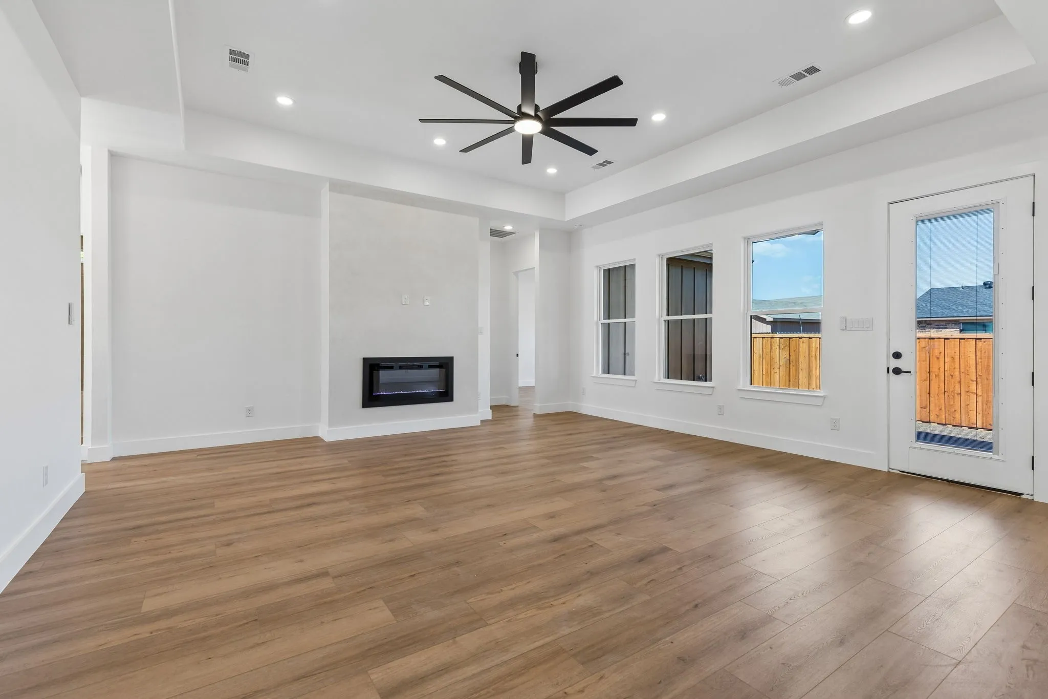 Single Family Residence For Sale in Dallas County , 921 Woodcrest Drive, Lancaster, Texas 75134, 4 Bedroom, 3 Bathroom, 2 Garage spaces, 2,122 Sqft, built in 2026, mls#21407701, Real Estate Agent in Lancaster, Homes For Sale in Dallas county, Homes For Sale in Lancaster, Realtor in Lancaster Texas, Real Estate Brokerage Independent Realty Texas, Luminita Cordes Realtor