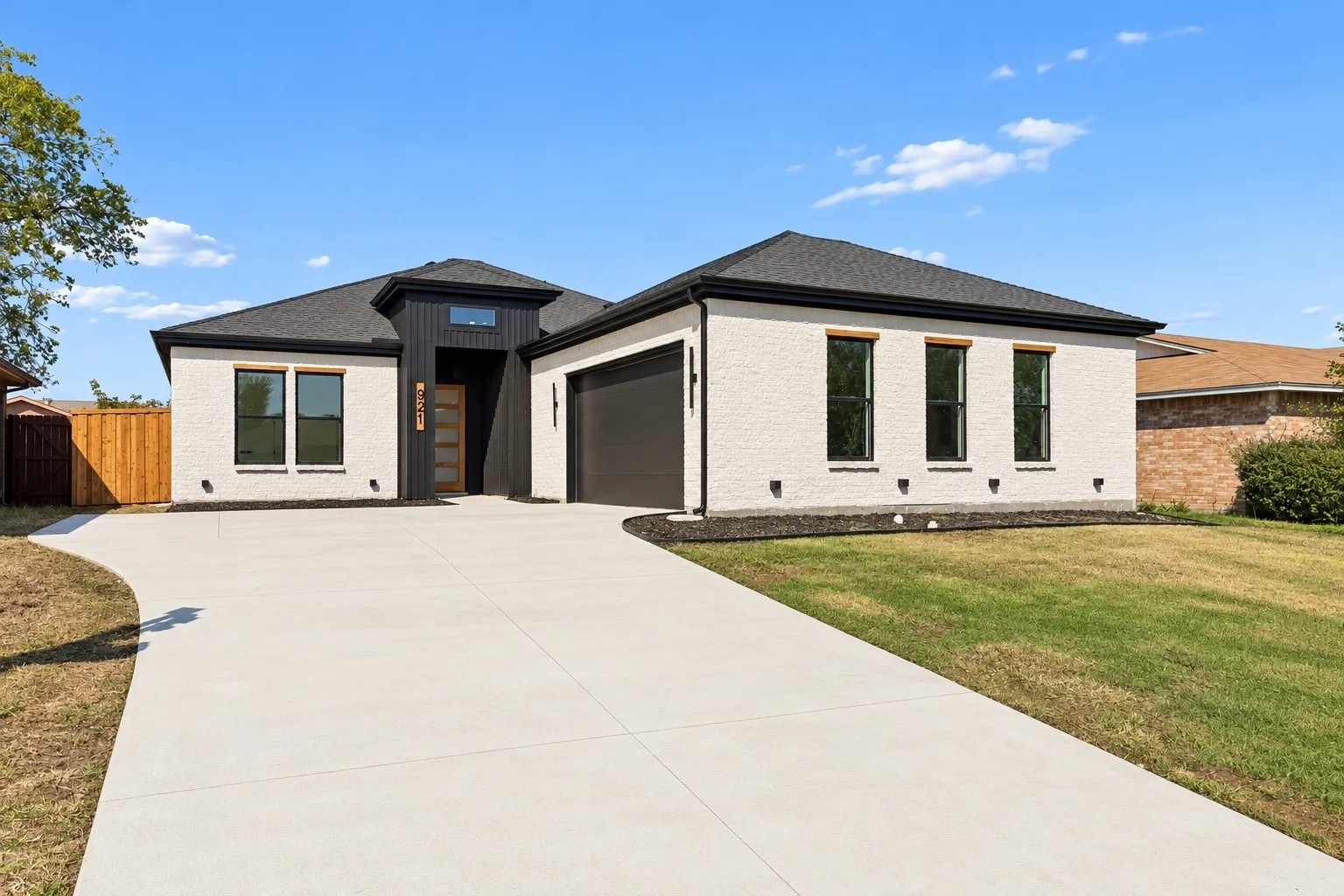Single Family Residence For Sale in Dallas County , 921 Woodcrest Drive, Lancaster, Texas 75134, 4 Bedroom, 3 Bathroom, 2 Garage spaces, 2,122 Sqft, built in 2026, mls#21407701, Real Estate Agent in Lancaster, Homes For Sale in Dallas county, Homes For Sale in Lancaster, Realtor in Lancaster Texas, Real Estate Brokerage Independent Realty Texas, Luminita Cordes Realtor