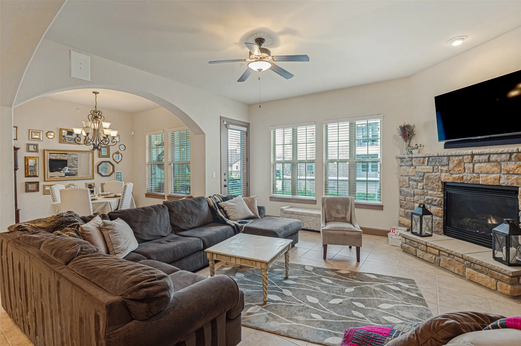 Condominium For Sale in Dallas County , 610 Via Ravello 212, Irving, Texas 75039, 2 Bedroom, 3 Bathroom, 2 Garage spaces, 1,966 Sqft, built in 2007, mls#21408190, Real Estate Agent in Irving, Homes For Sale in Dallas county, Homes For Sale in Irving, Realtor in Irving Texas, Real Estate Brokerage Independent Realty Texas, Luminita Cordes Realtor