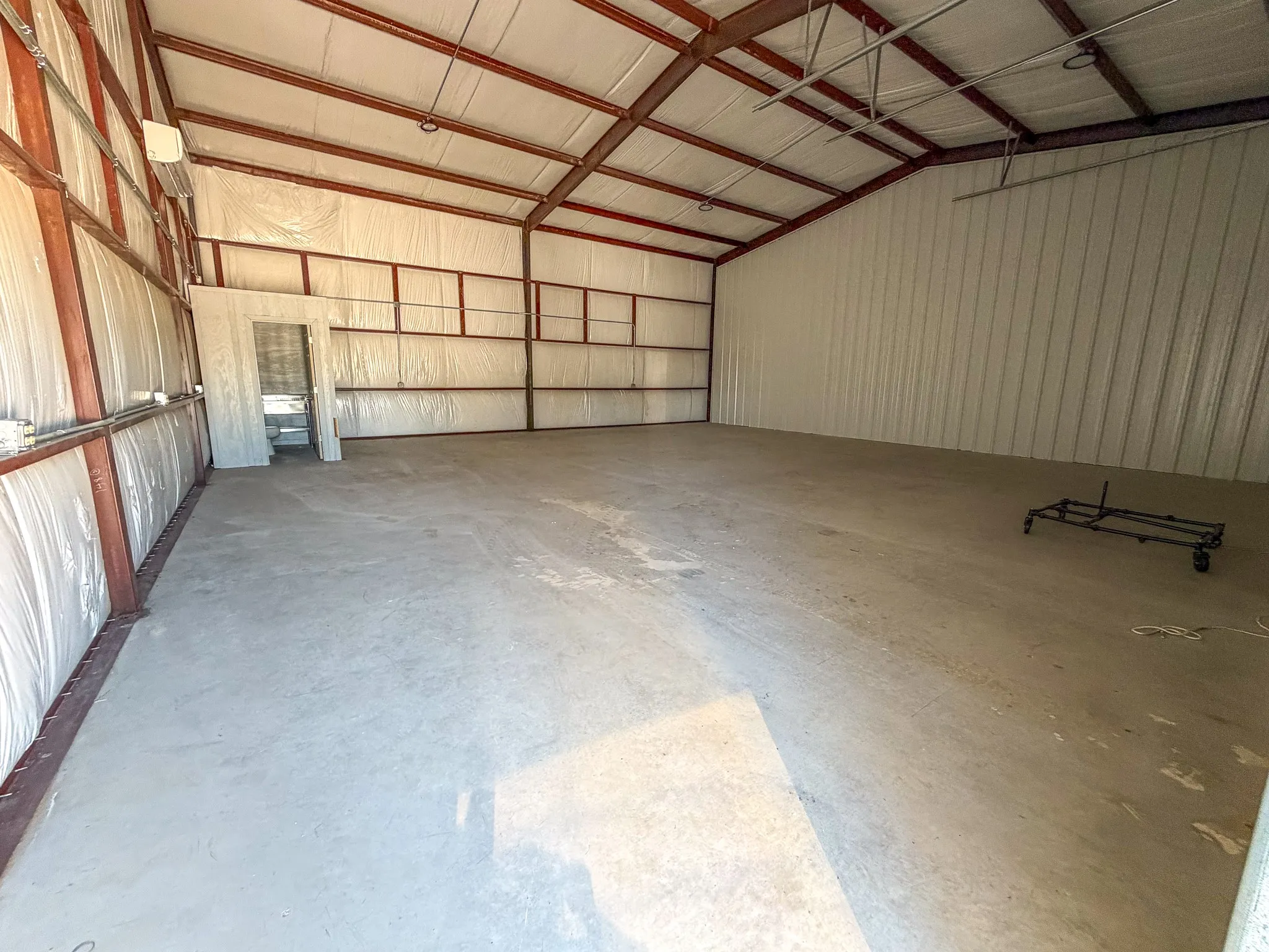 Industrial For Rent in Tarrant County , 14151 Fm 730 Unit # 200 N, Azle, Texas 76020, 0, 0, Garage spaces, 3,200 Sqft, built in 2023, mls#21405023, Real Estate Agent in Azle, Homes For Rent in Tarrant county, Homes For Rent in Azle, Realtor in Azle Texas, Real Estate Brokerage Independent Realty Texas, Luminita Cordes Realtor