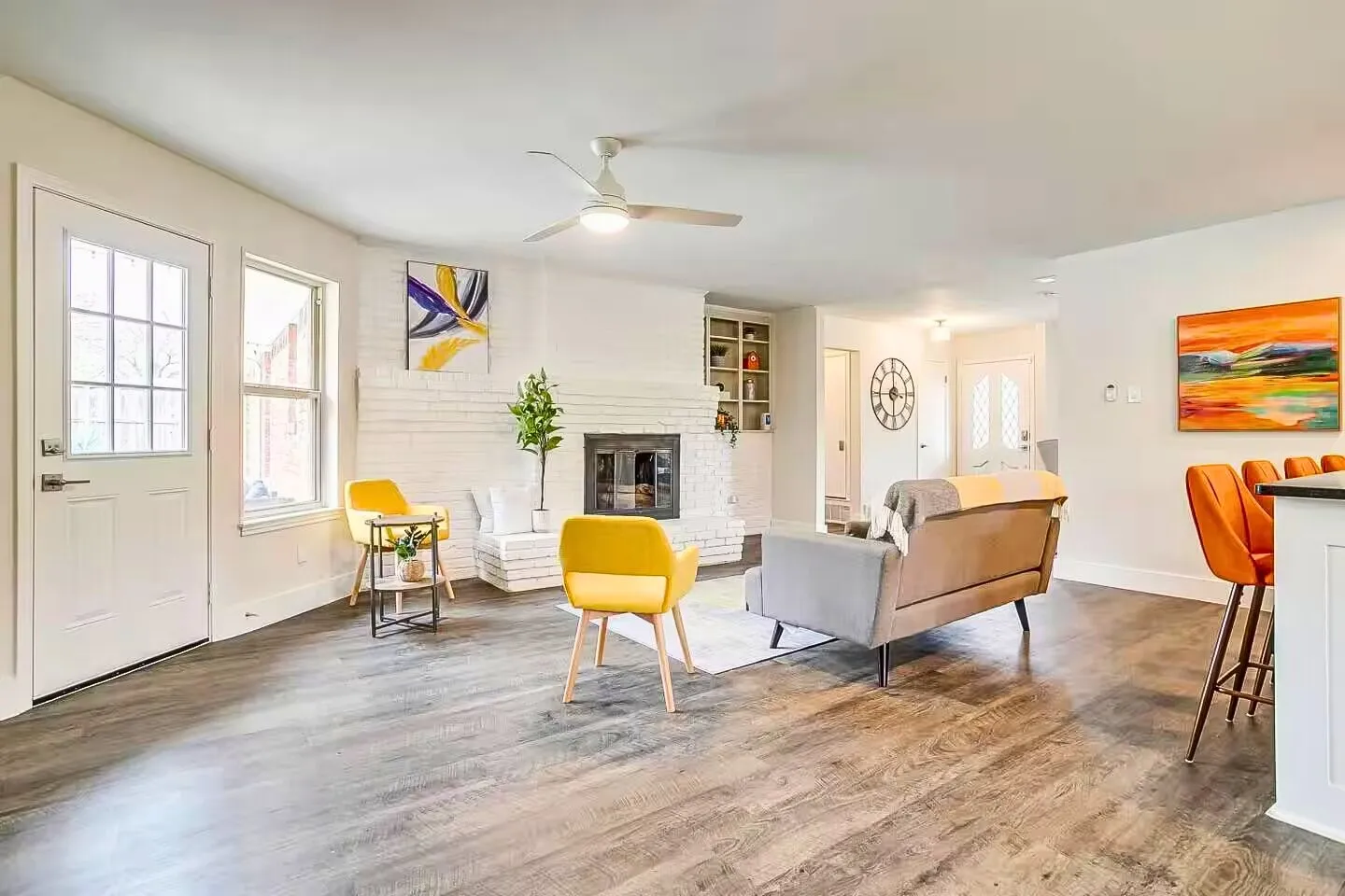 Single Family Residence For Sale in Tarrant County , 2426 Nottingham Place, Grand Prairie, Texas 75050, 3 Bedroom, 2 Bathroom, 2 Garage spaces, 2,473 Sqft, built in 1970, mls#21398802, Real Estate Agent in Grand Prairie, Homes For Sale in Tarrant county, Homes For Sale in Grand Prairie, Realtor in Grand Prairie Texas, Real Estate Brokerage Independent Realty Texas, Luminita Cordes Realtor