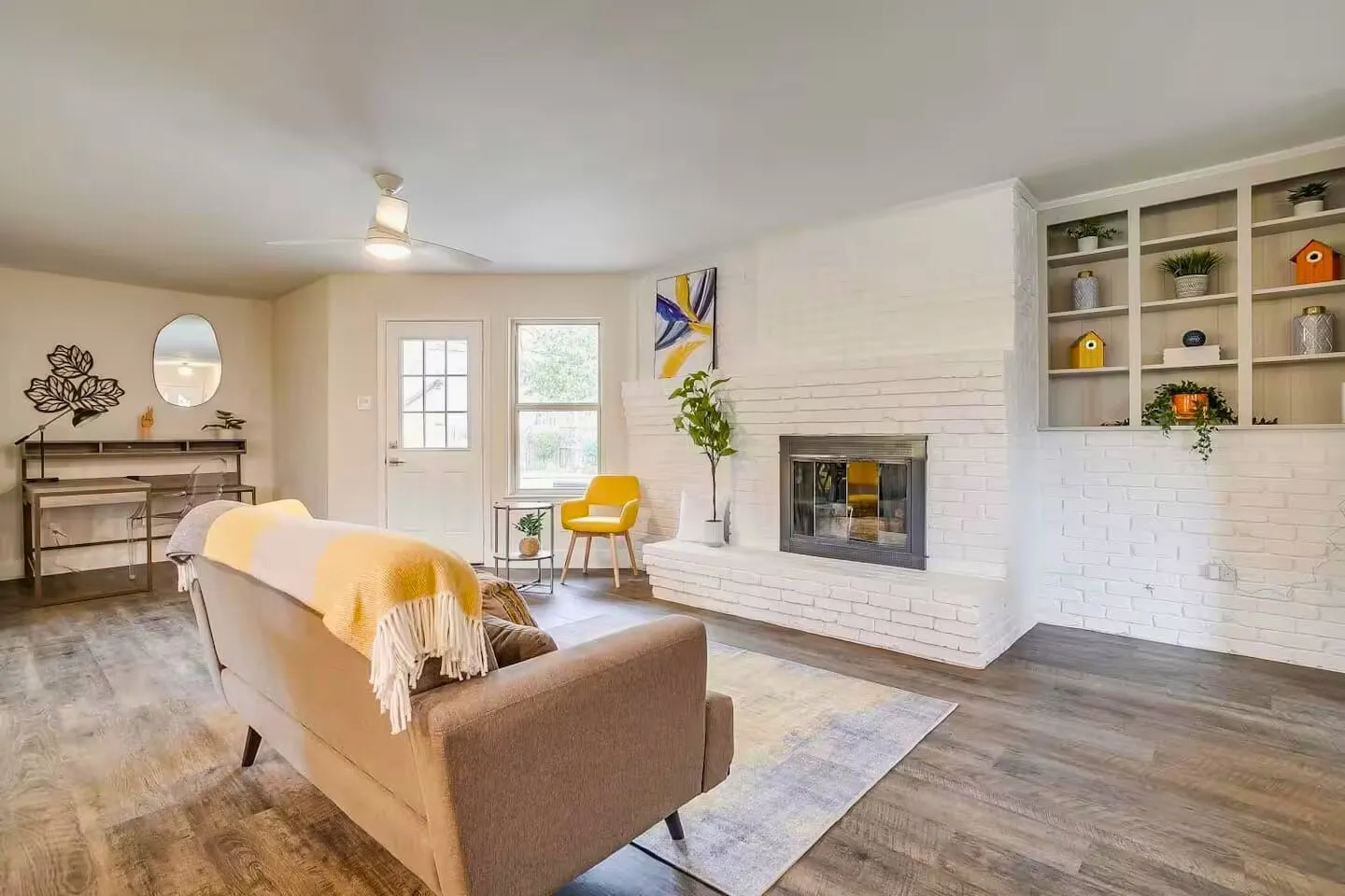 Single Family Residence For Sale in Tarrant County , 2426 Nottingham Place, Grand Prairie, Texas 75050, 3 Bedroom, 2 Bathroom, 2 Garage spaces, 2,473 Sqft, built in 1970, mls#21398802, Real Estate Agent in Grand Prairie, Homes For Sale in Tarrant county, Homes For Sale in Grand Prairie, Realtor in Grand Prairie Texas, Real Estate Brokerage Independent Realty Texas, Luminita Cordes Realtor